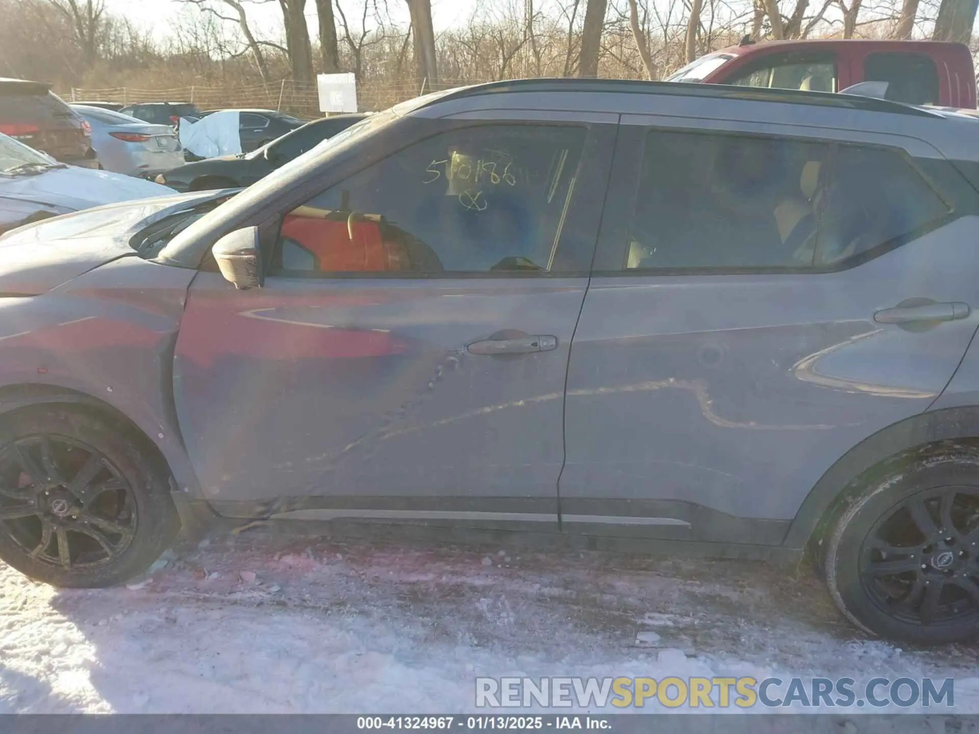 13 fotografías del automóvil dañado 3N1CP5DV4RL510186 NISSAN KICKS 2024