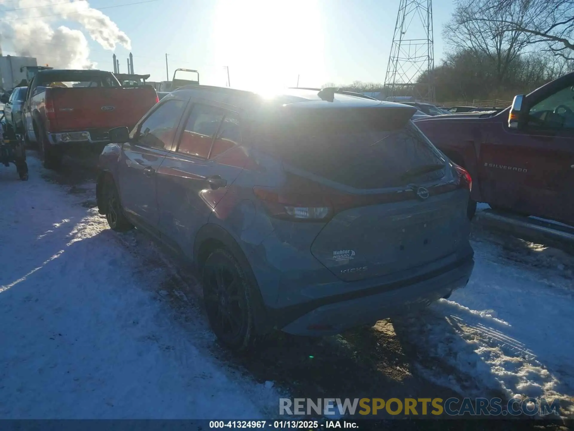 3 fotografías del automóvil dañado 3N1CP5DV4RL510186 NISSAN KICKS 2024