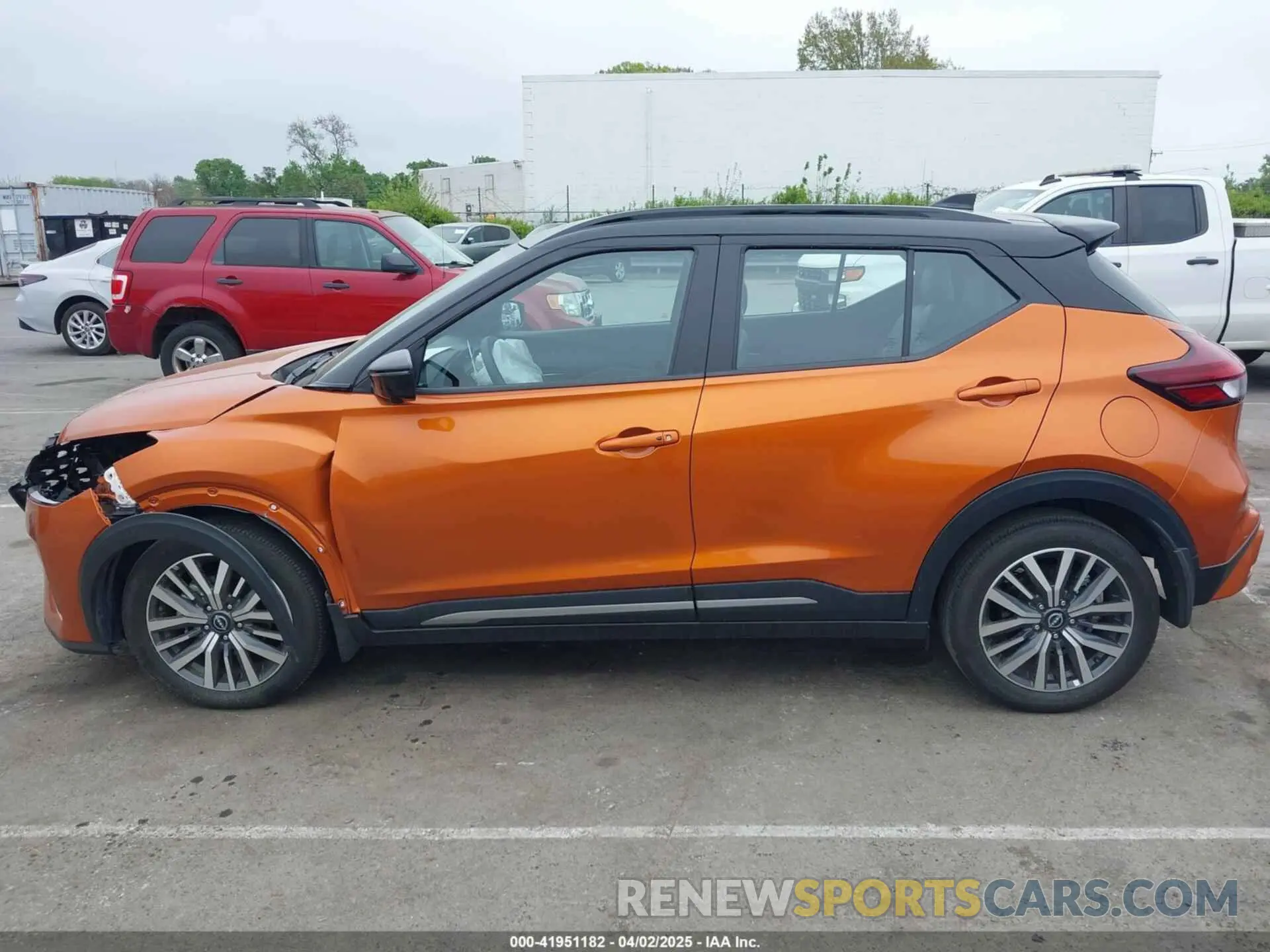 15 fotografías del automóvil dañado 3N1CP5DV6RL502977 NISSAN KICKS 2024