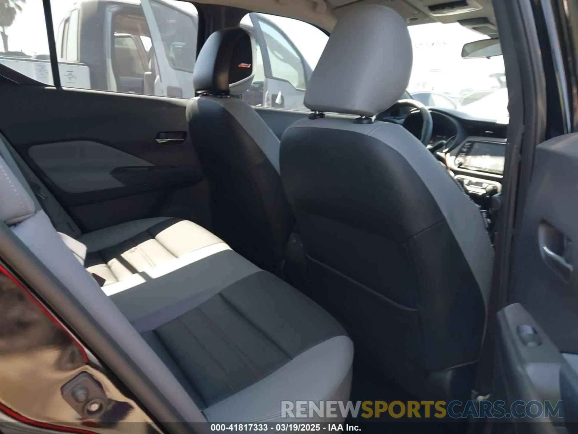 8 fotografías del automóvil dañado 3N1CP5DV7RL490435 NISSAN KICKS 2024