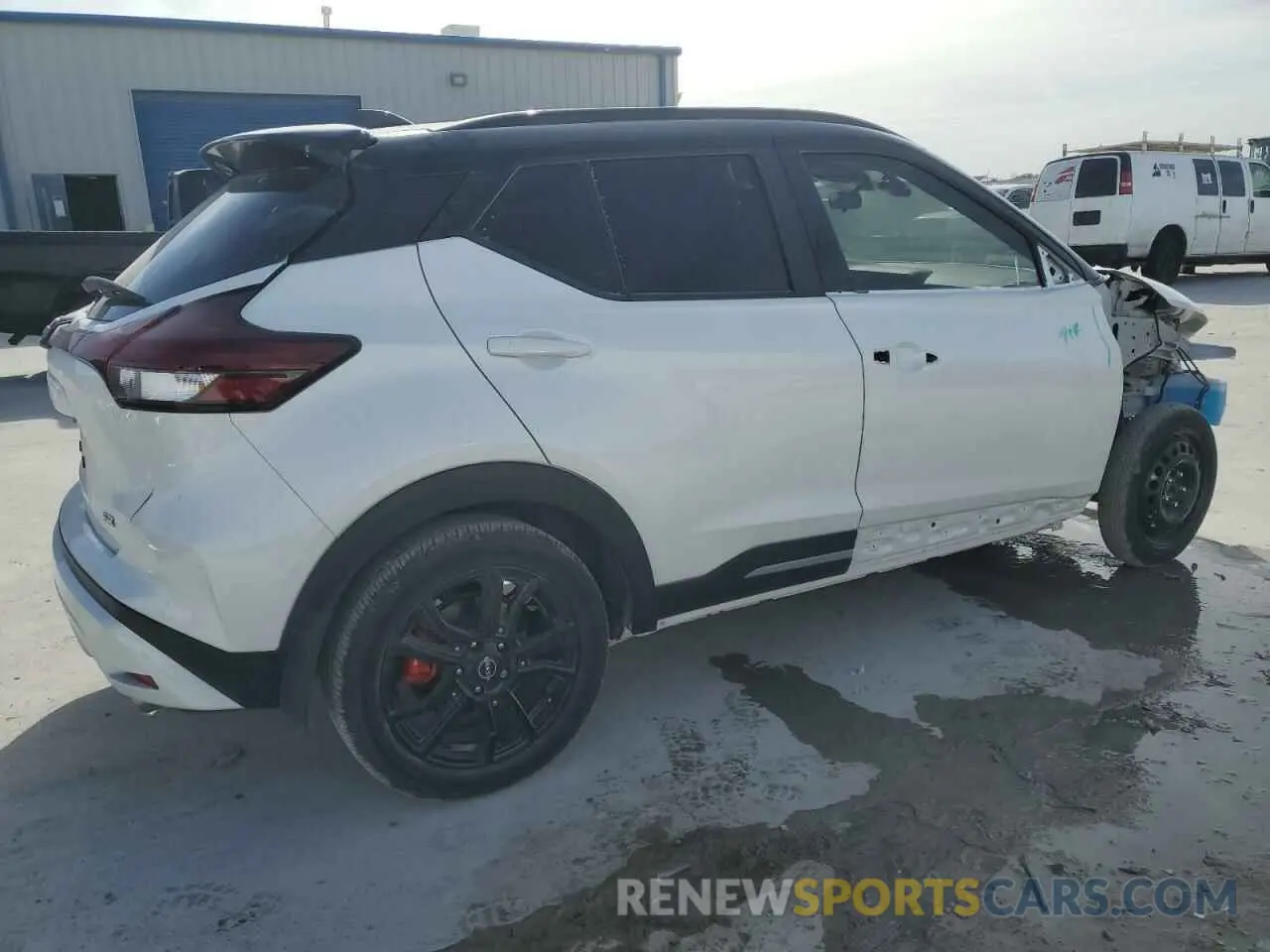 3 fotografías del automóvil dañado 3N1CP5DV7RL496851 NISSAN KICKS 2024