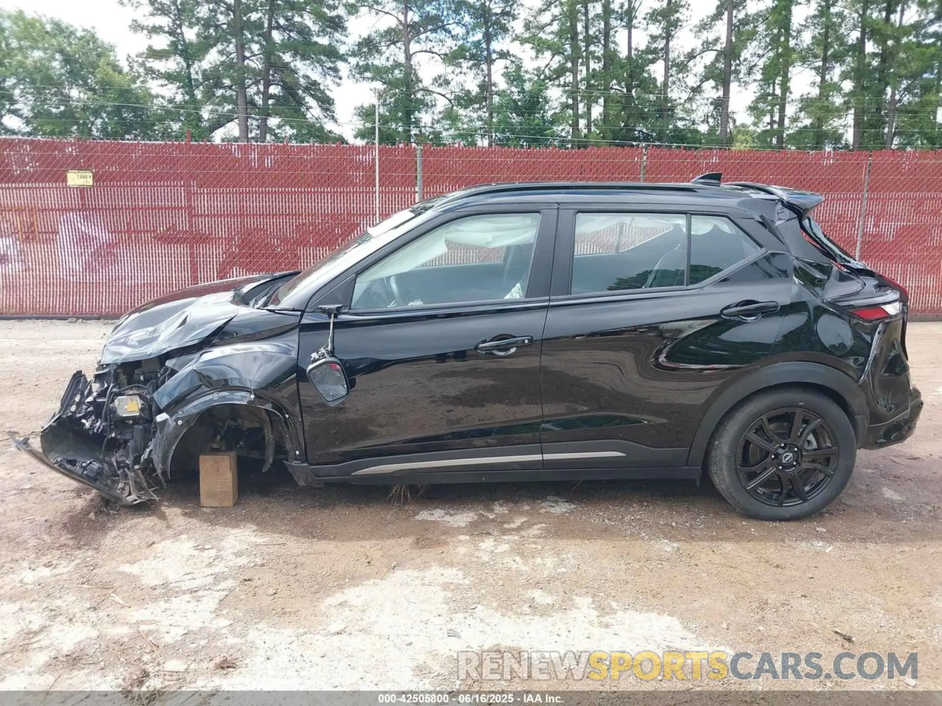 13 fotografías del automóvil dañado 3N1CP5DV7RL542646 NISSAN KICKS 2024
