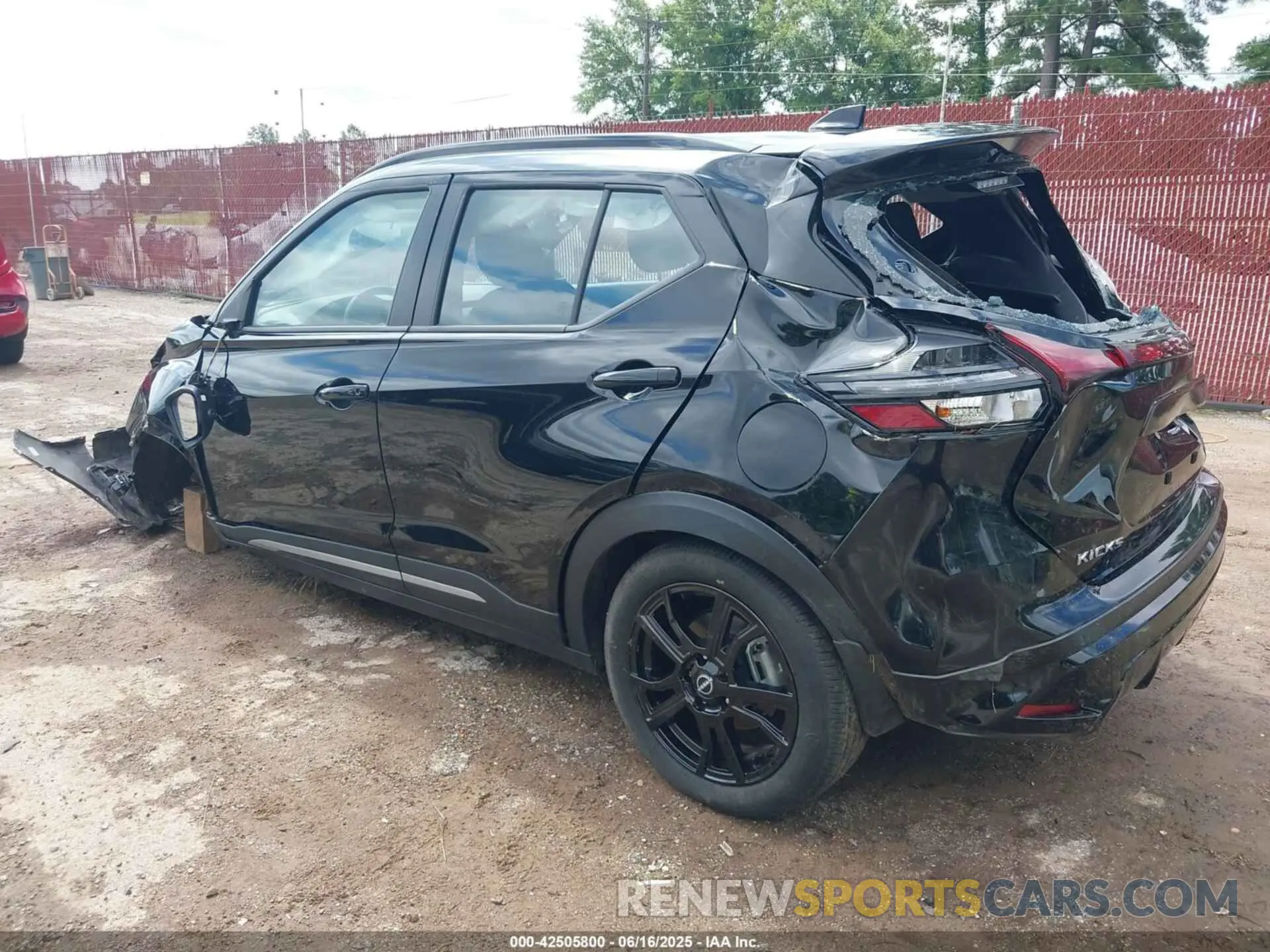 3 fotografías del automóvil dañado 3N1CP5DV7RL542646 NISSAN KICKS 2024