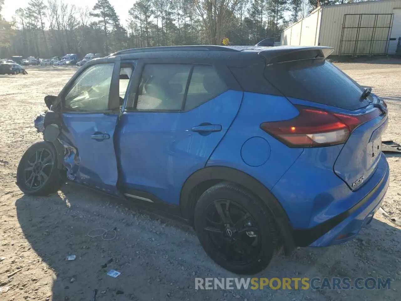 2 fotografías del automóvil dañado 3N1CP5DV9RL564793 NISSAN KICKS 2024