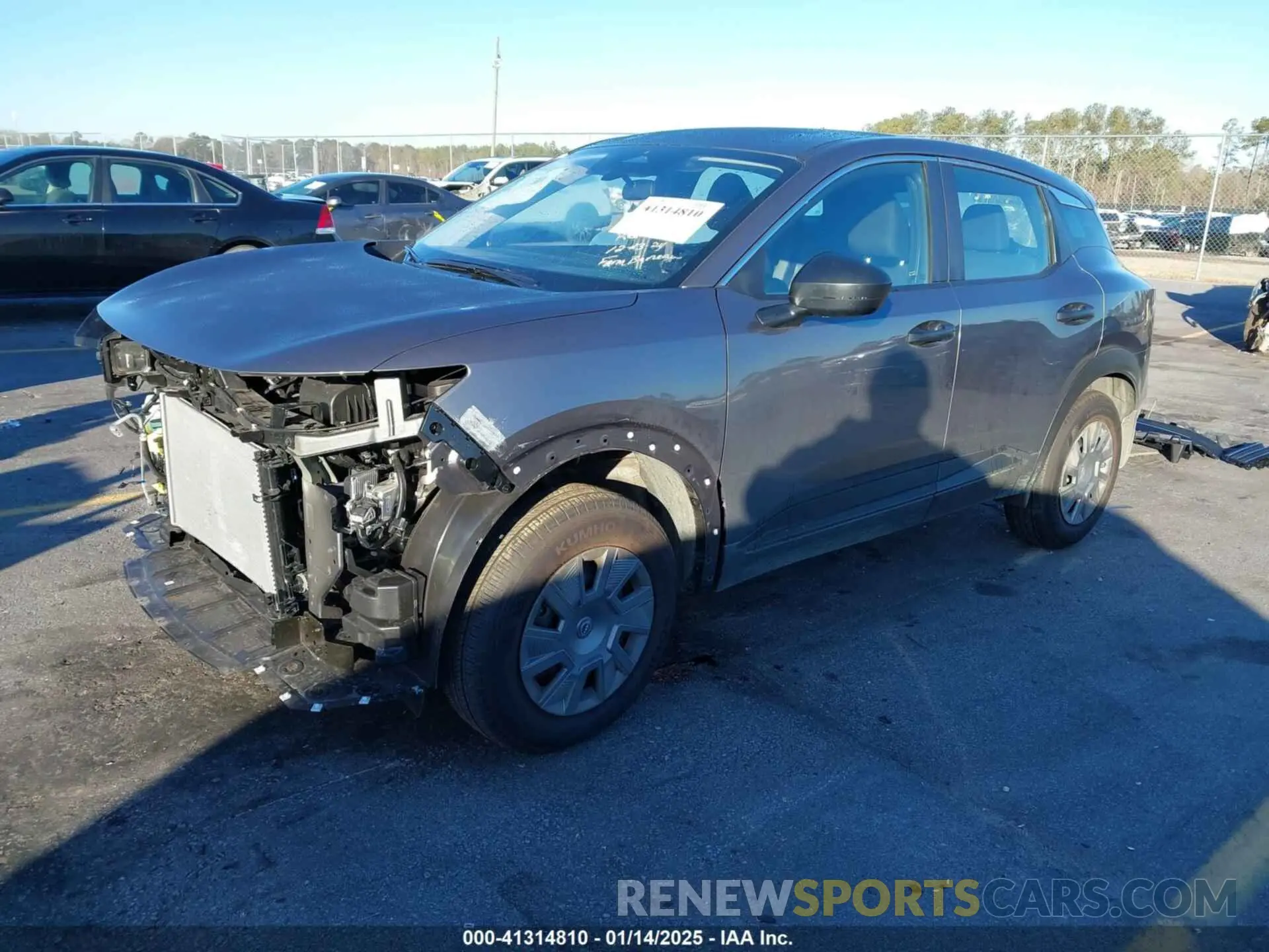 2 fotografías del automóvil dañado 3N8AP6BA0SL306781 NISSAN KICKS 2025