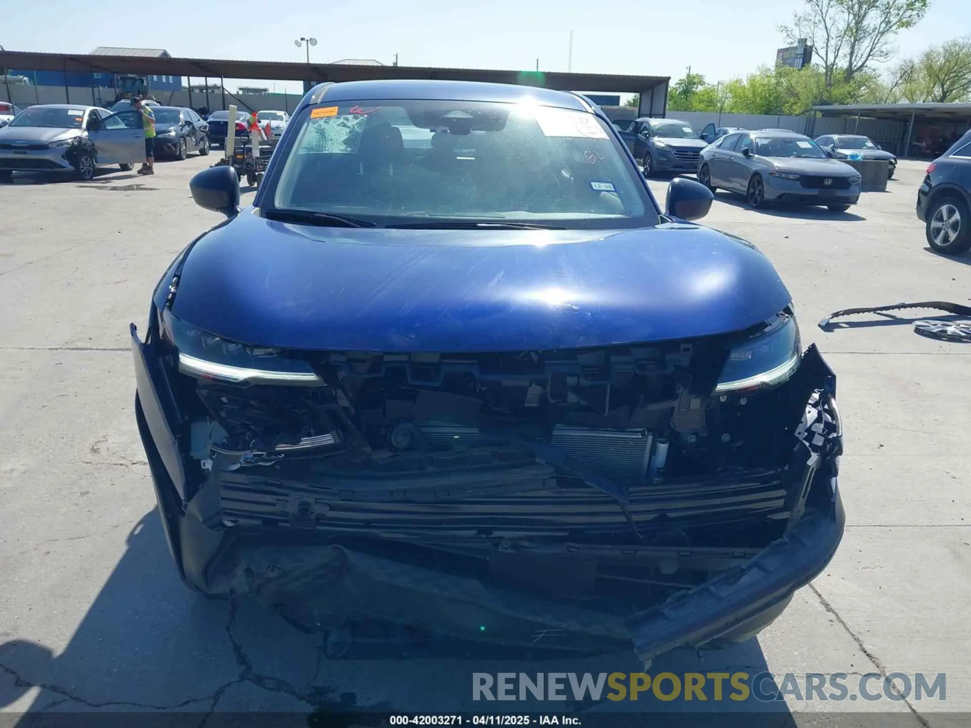 13 fotografías del automóvil dañado 3N8AP6BA9SL342579 NISSAN KICKS 2025