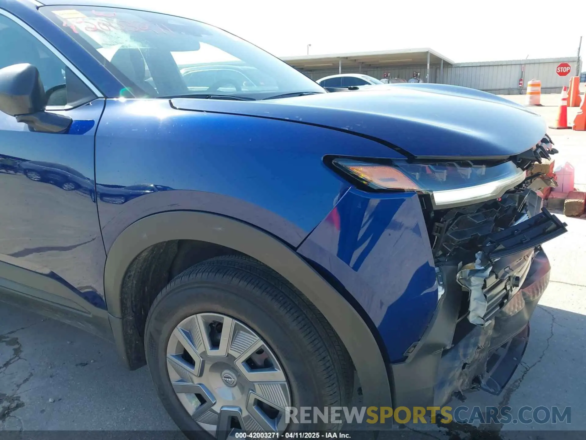 20 fotografías del automóvil dañado 3N8AP6BA9SL342579 NISSAN KICKS 2025