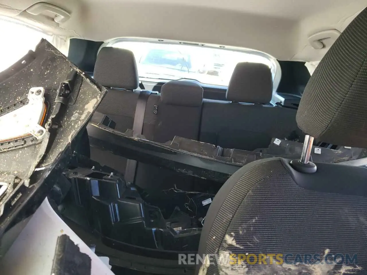 10 fotografías del automóvil dañado 3N8AP6BB0SL305705 NISSAN KICKS 2025