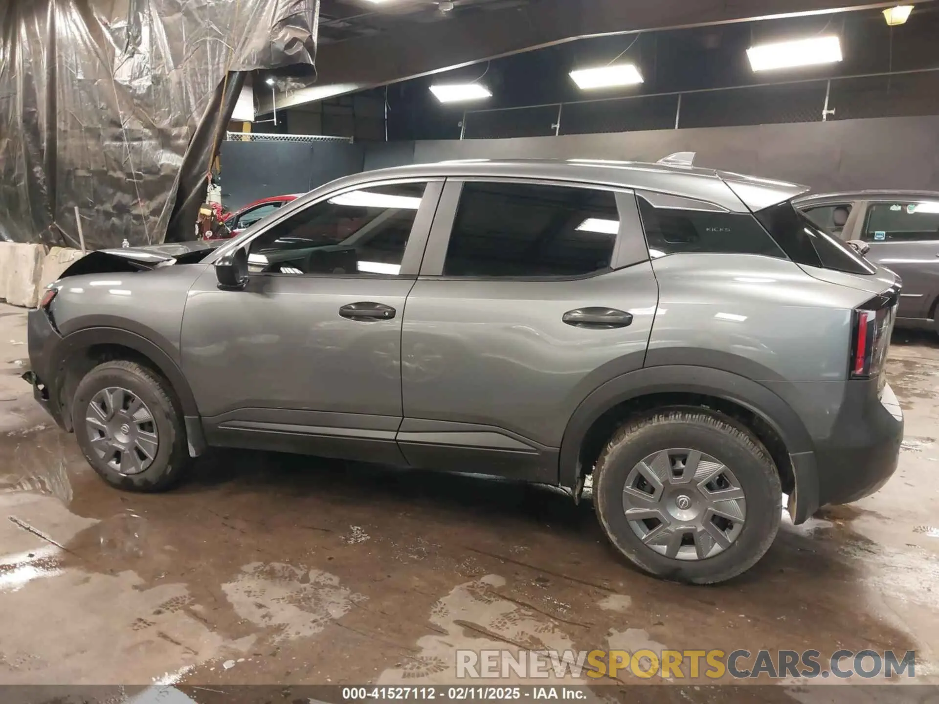 14 fotografías del automóvil dañado 3N8AP6BB1SL307799 NISSAN KICKS 2025