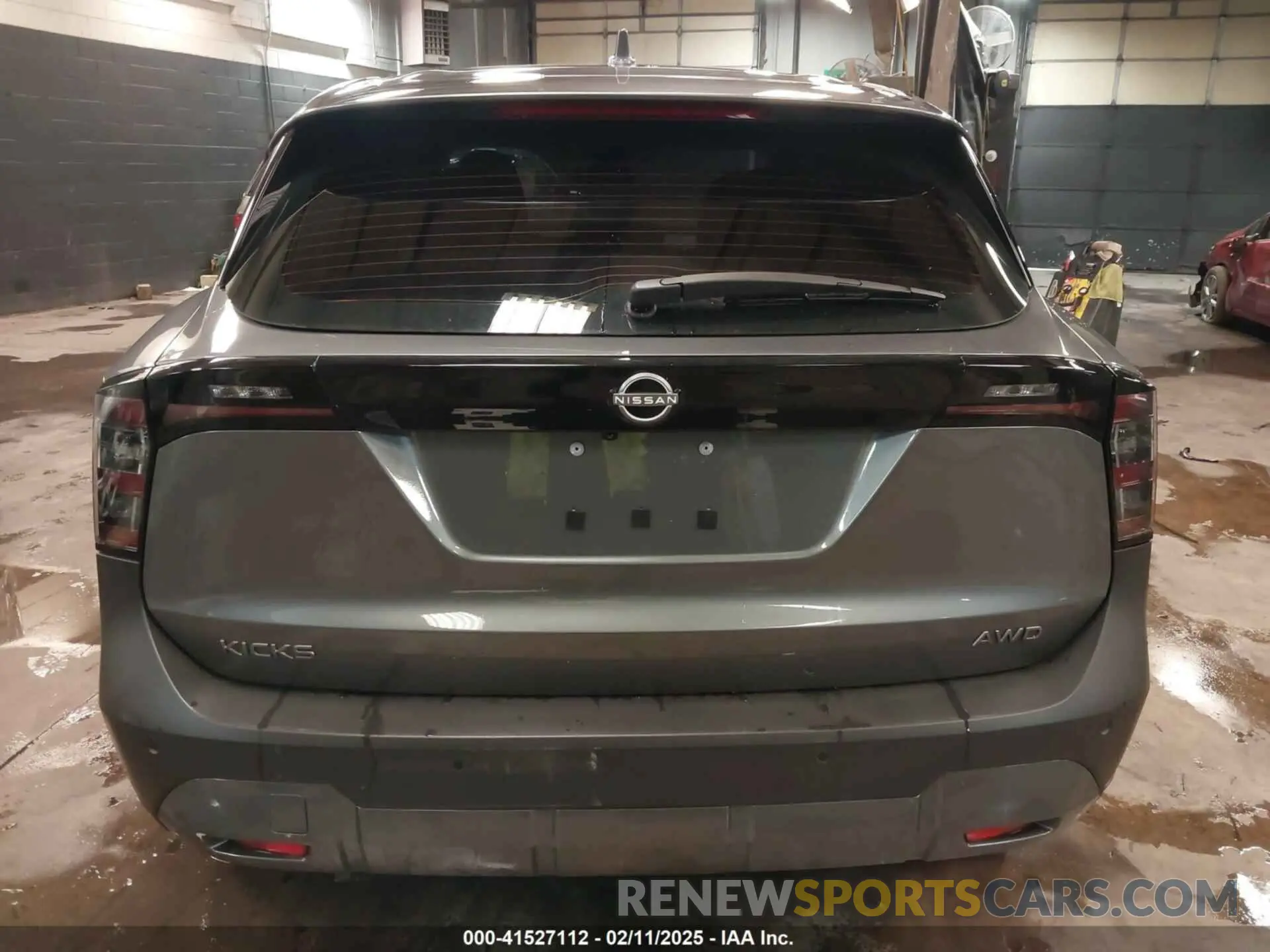 16 fotografías del automóvil dañado 3N8AP6BB1SL307799 NISSAN KICKS 2025