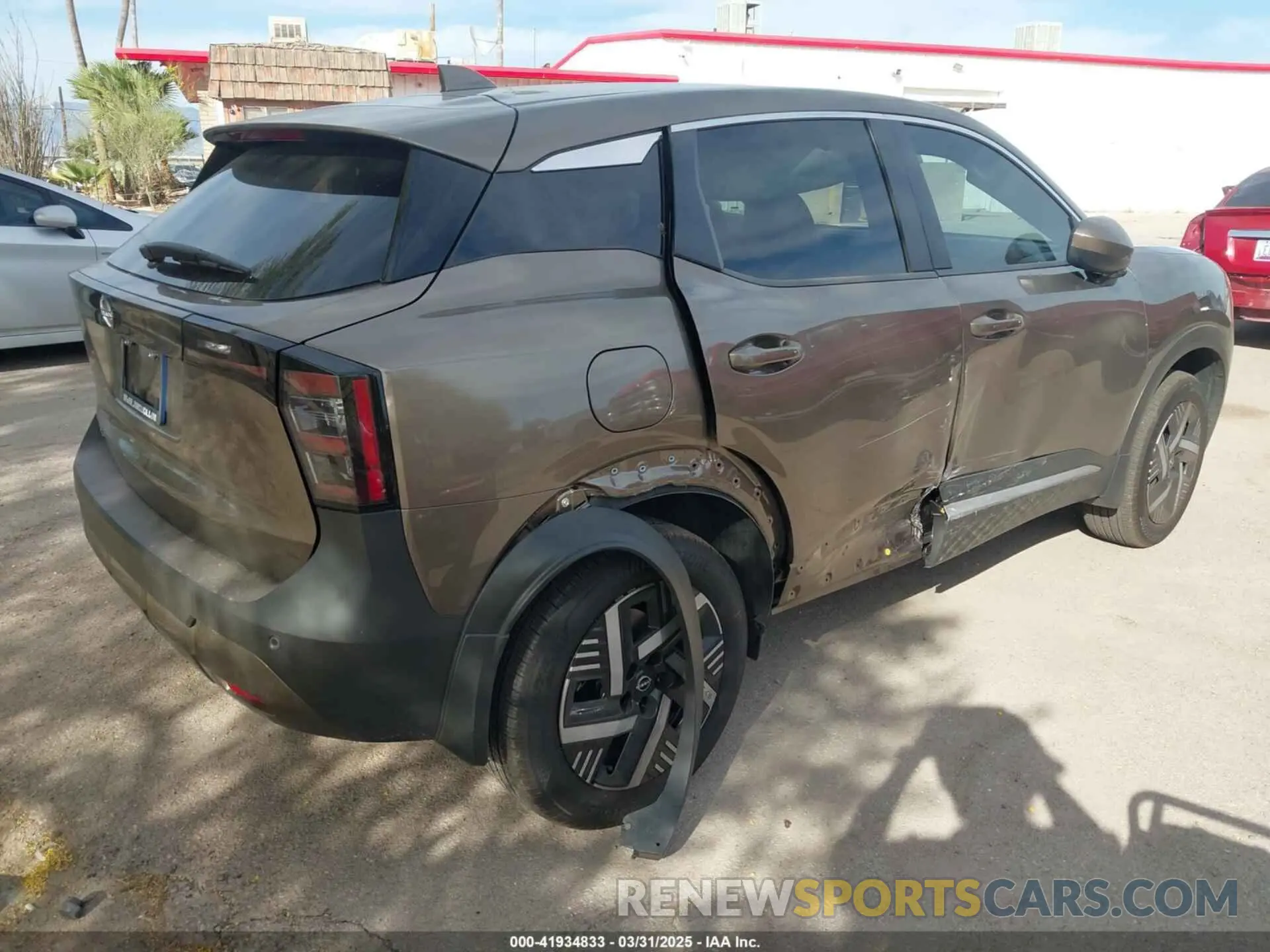 4 fotografías del automóvil dañado 3N8AP6CA0SL367322 NISSAN KICKS 2025
