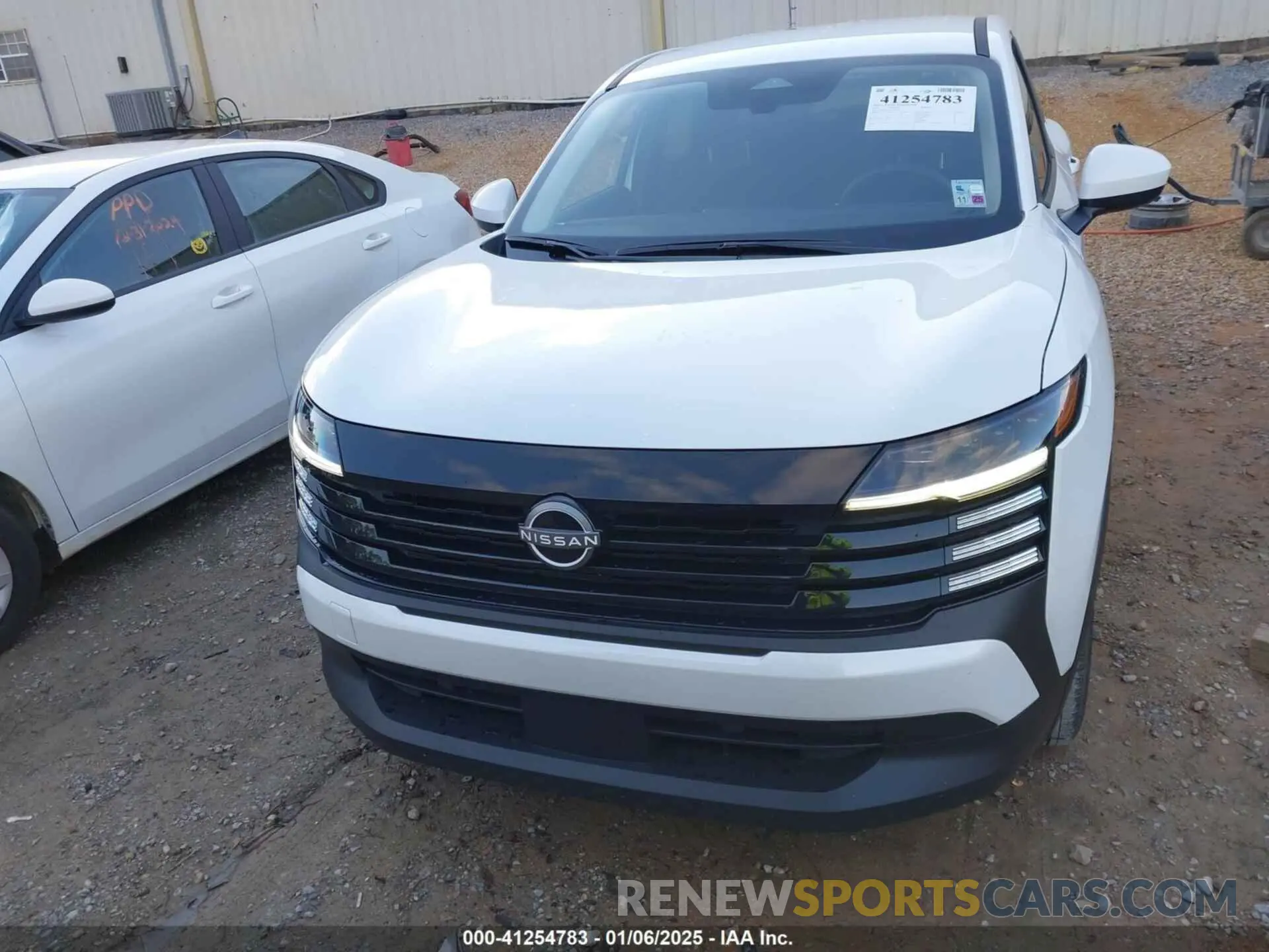 13 fotografías del automóvil dañado 3N8AP6CA2SL333785 NISSAN KICKS 2025