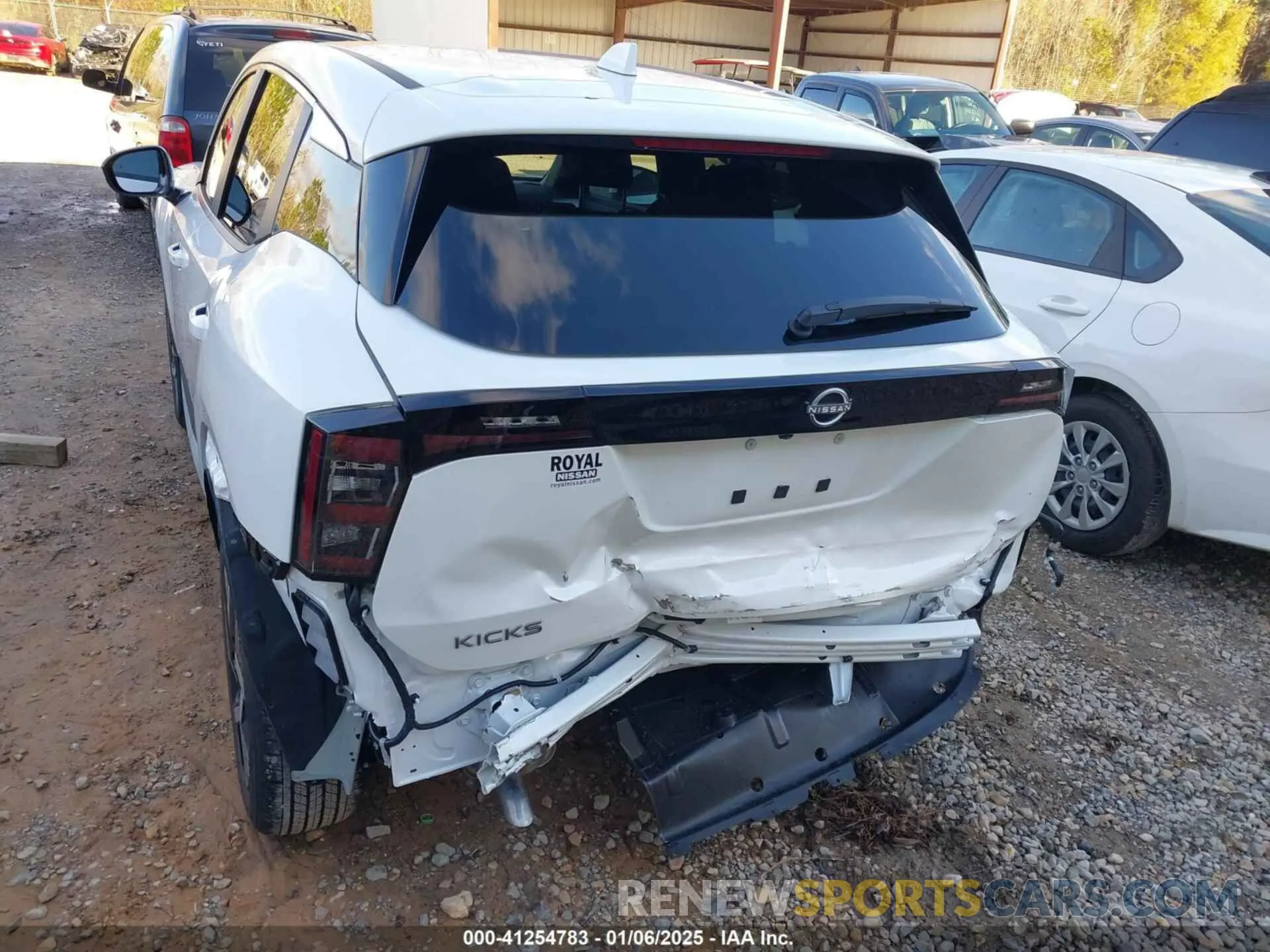 6 fotografías del automóvil dañado 3N8AP6CA2SL333785 NISSAN KICKS 2025