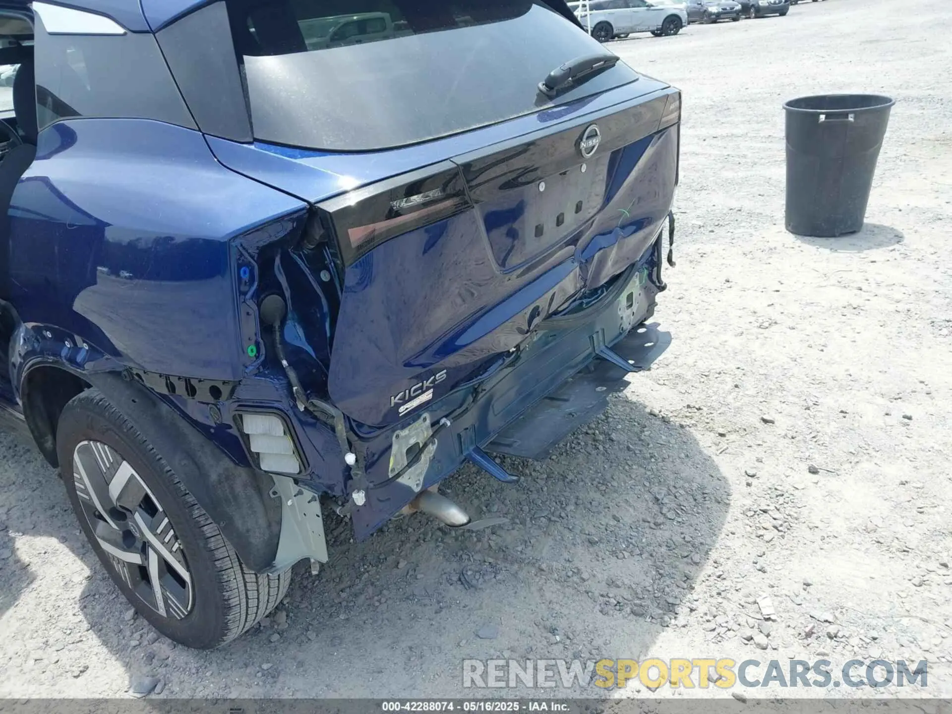 6 fotografías del automóvil dañado 3N8AP6CA5SL302921 NISSAN KICKS 2025