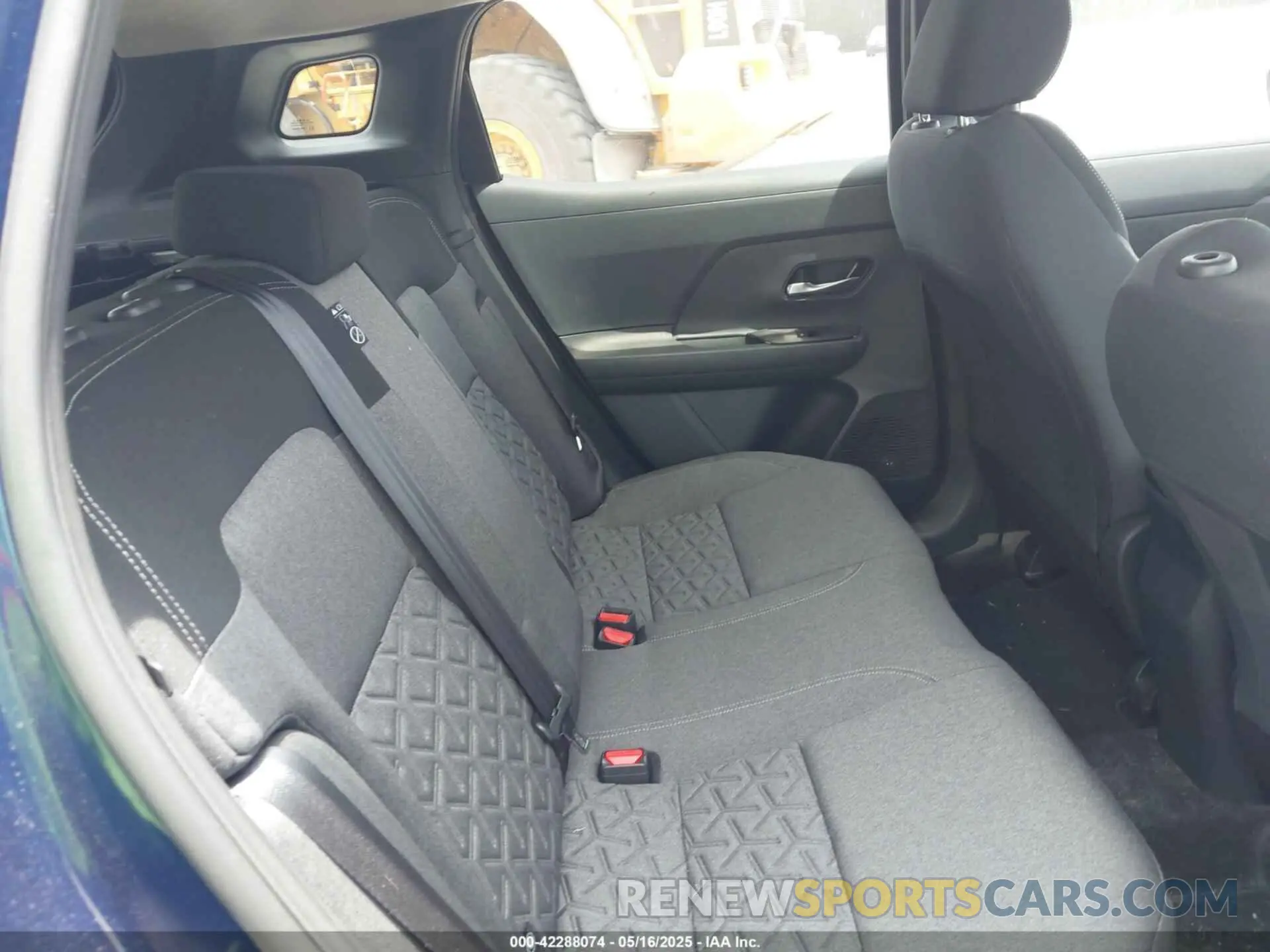 8 fotografías del automóvil dañado 3N8AP6CA5SL302921 NISSAN KICKS 2025