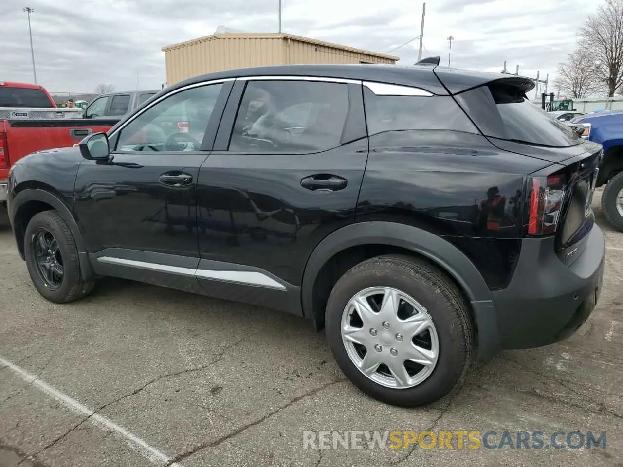 2 fotografías del automóvil dañado 3N8AP6CA9SL318846 NISSAN KICKS 2025