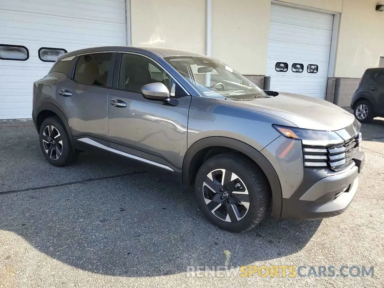4 fotografías del automóvil dañado 3N8AP6CB5SL380348 NISSAN KICKS 2025
