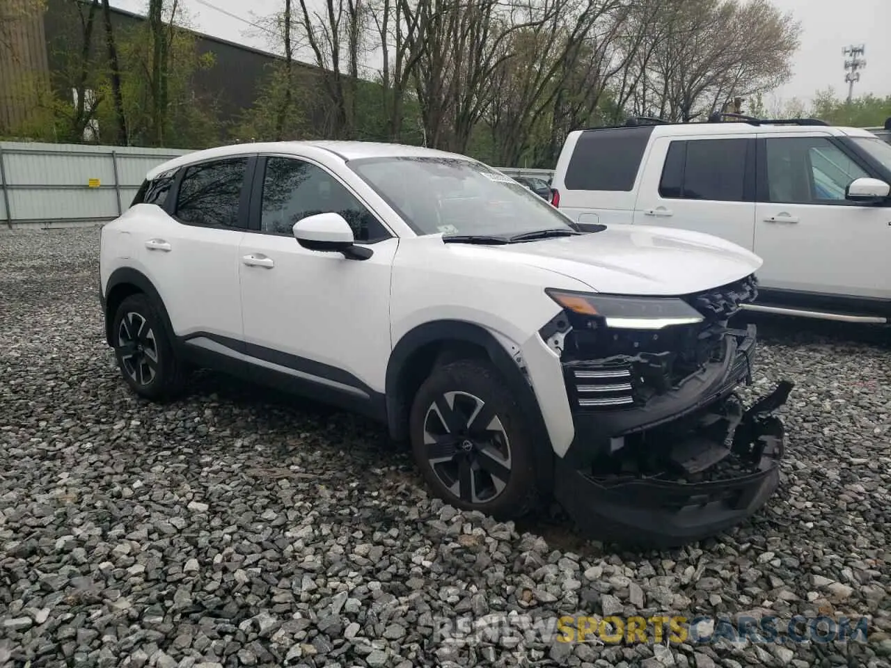 4 fotografías del automóvil dañado 3N8AP6CB6SL300460 NISSAN KICKS 2025