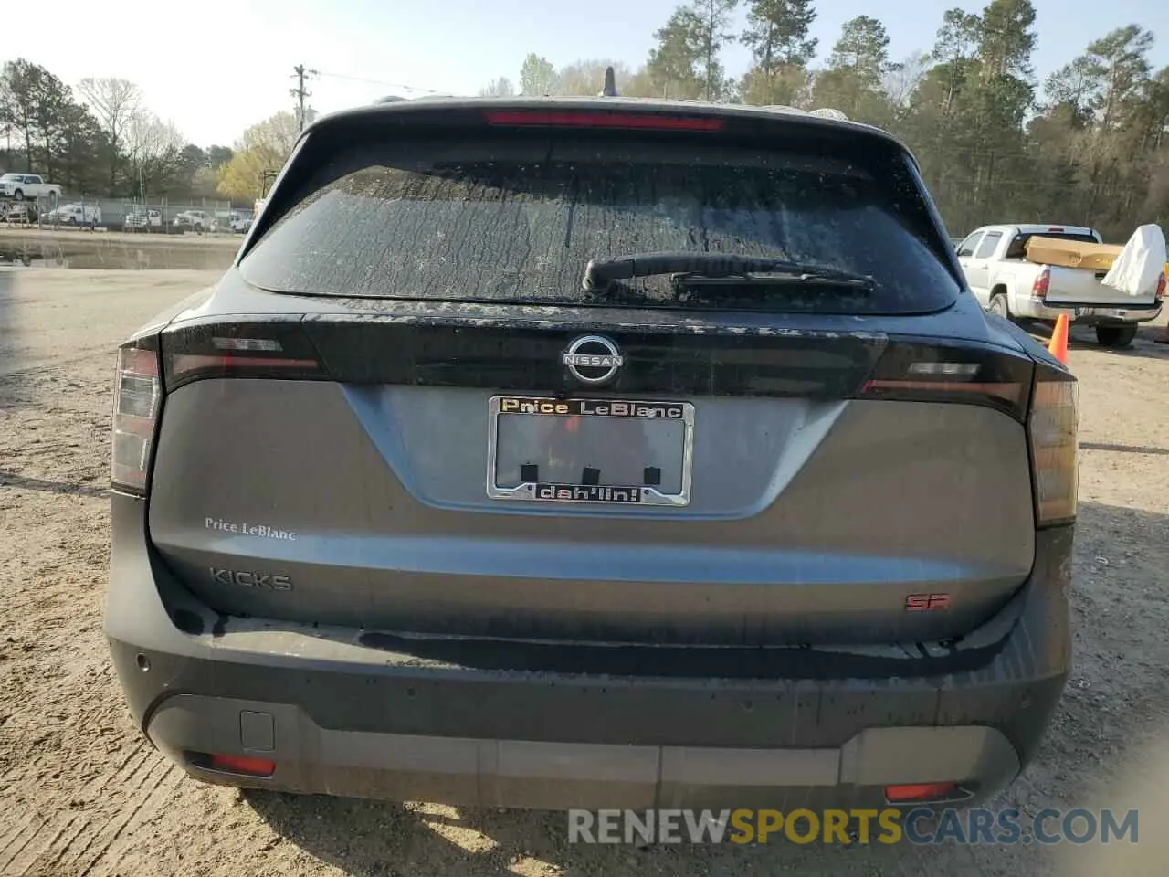 6 fotografías del automóvil dañado 3N8AP6DA9SL321759 NISSAN KICKS 2025