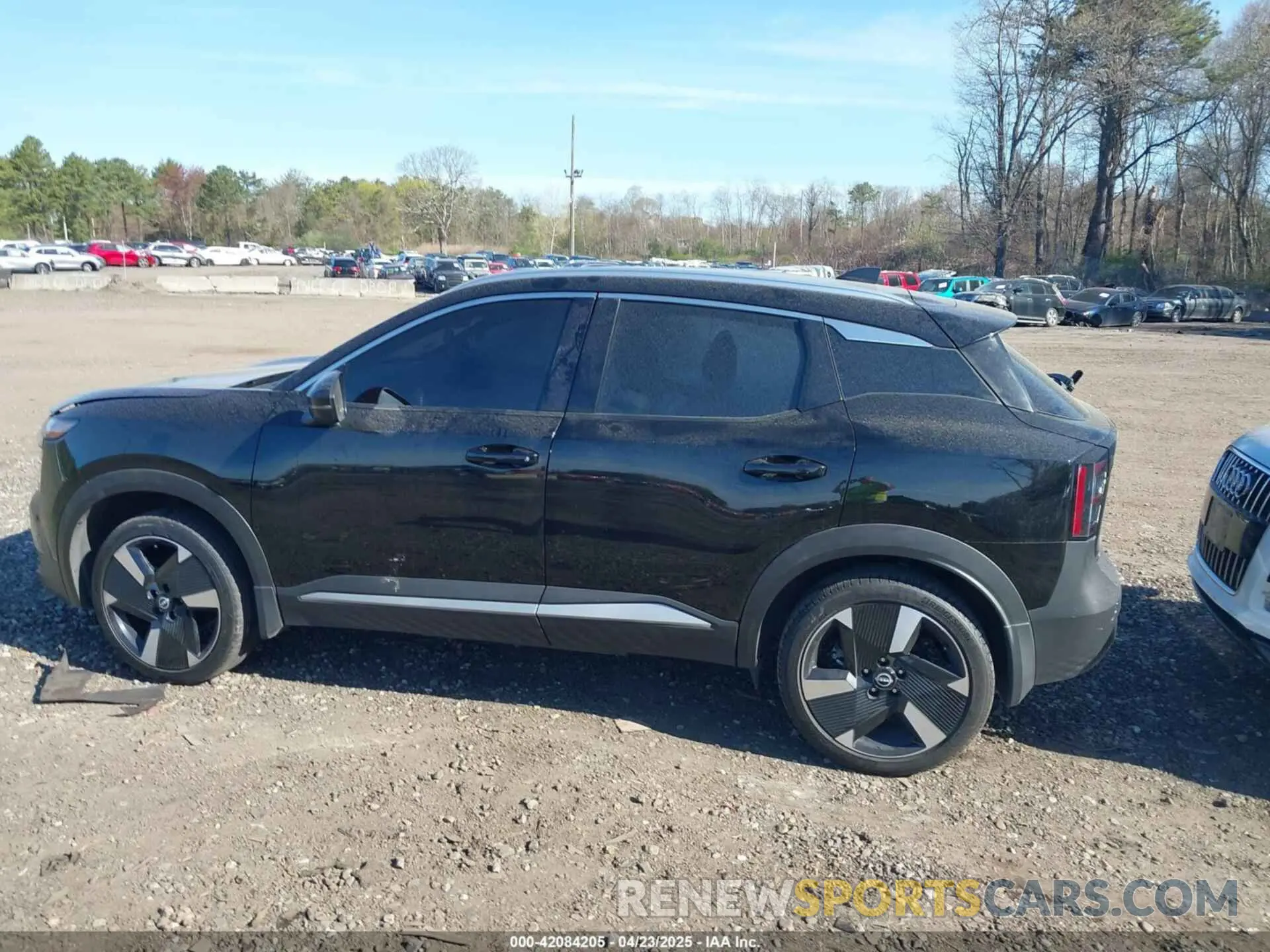 14 fotografías del automóvil dañado 3N8AP6DBXSL314148 NISSAN KICKS 2025