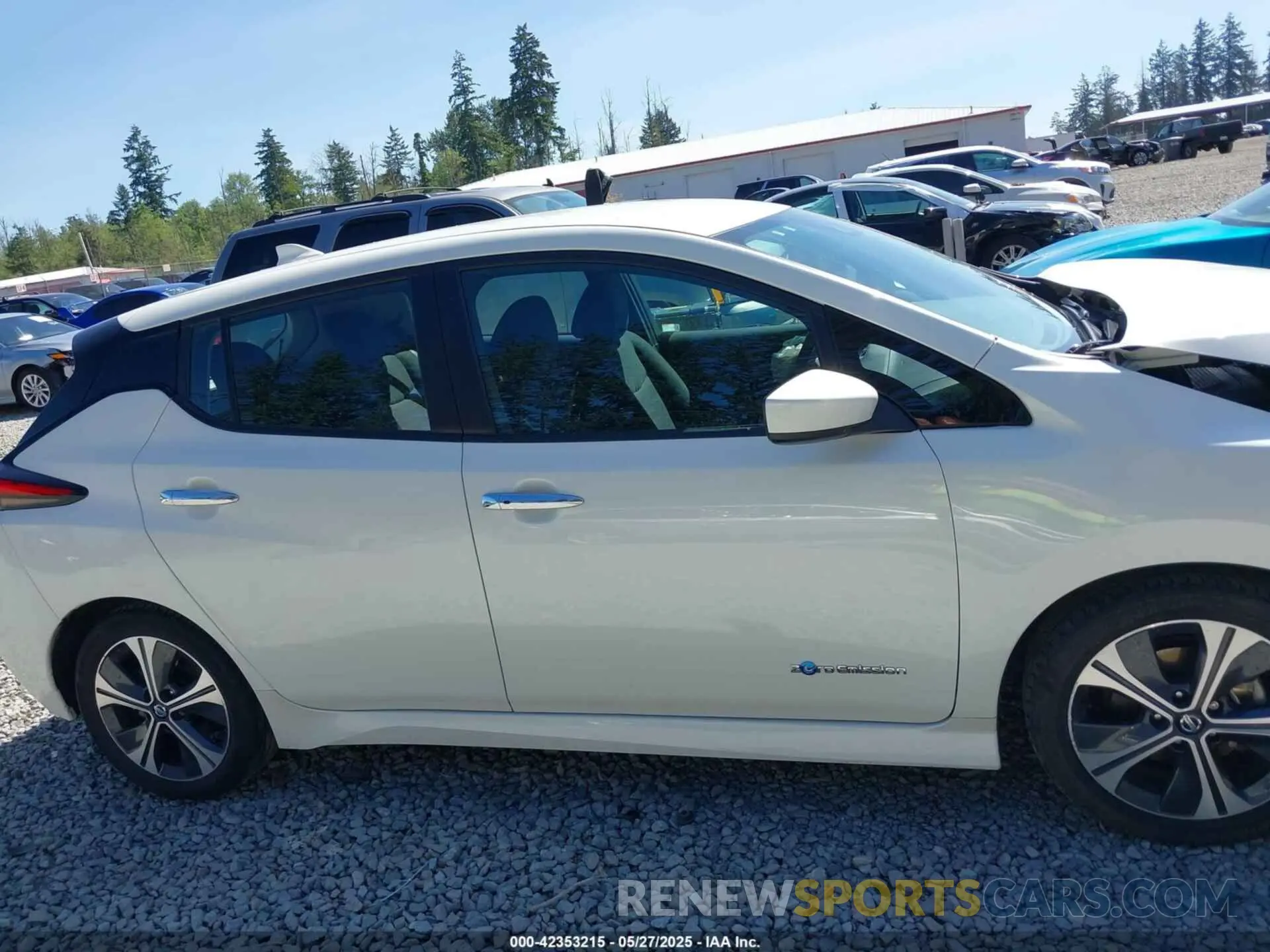 13 fotografías del automóvil dañado 1N4AZ1CP0KC314523 NISSAN LEAF 2019