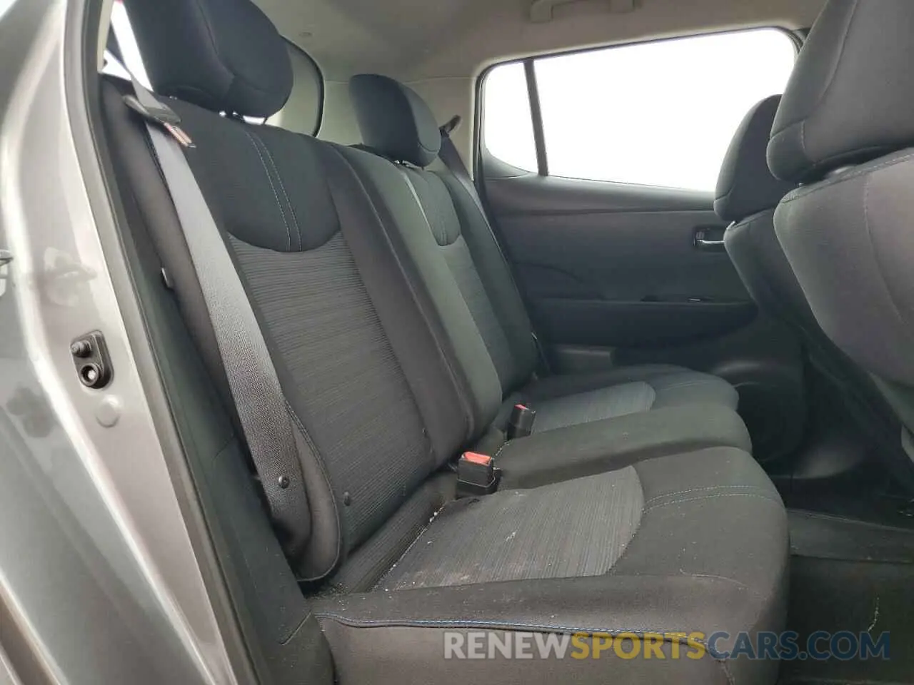 11 fotografías del automóvil dañado 1N4AZ1CP1KC302364 NISSAN LEAF 2019
