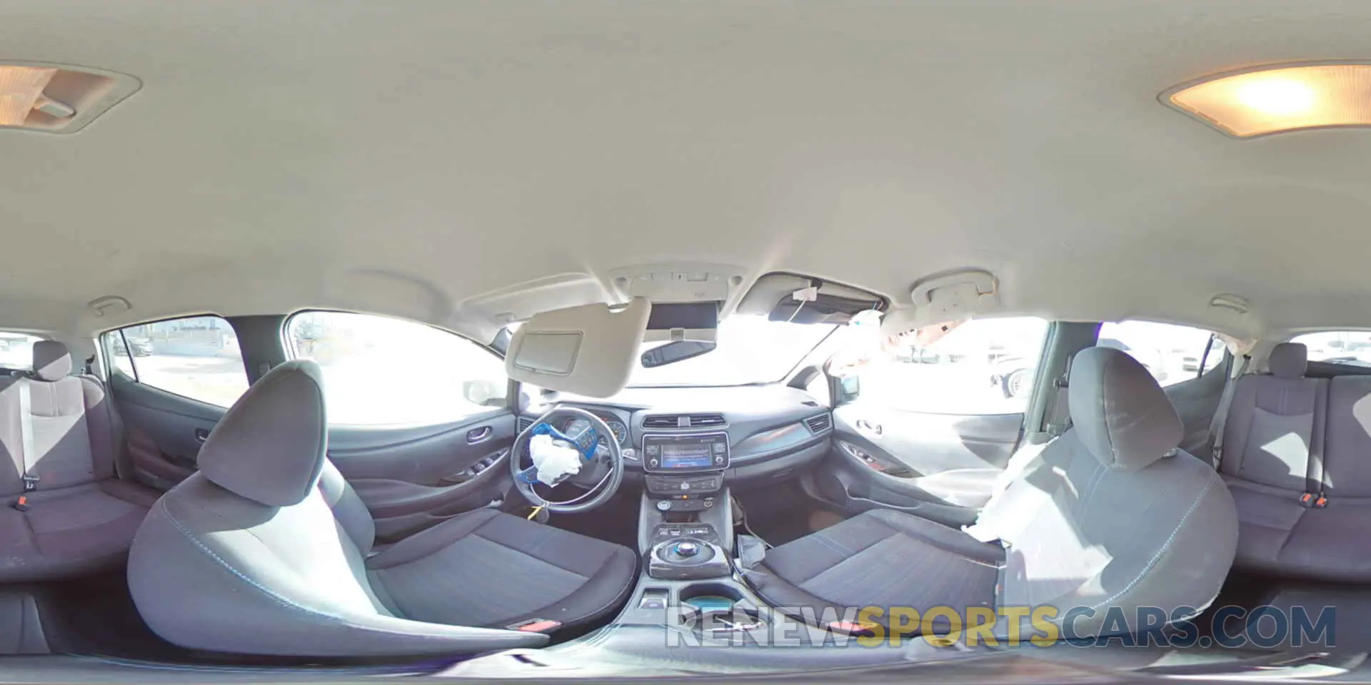 14 fotografías del automóvil dañado 1N4AZ1CP4KC303346 NISSAN LEAF 2019