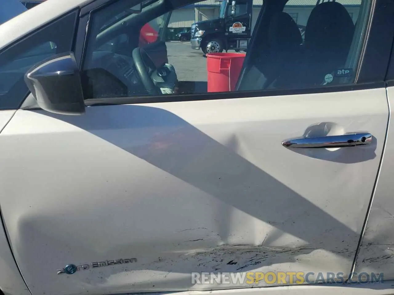 7 fotografías del automóvil dañado 1N4AZ1CP5KC302755 NISSAN LEAF 2019