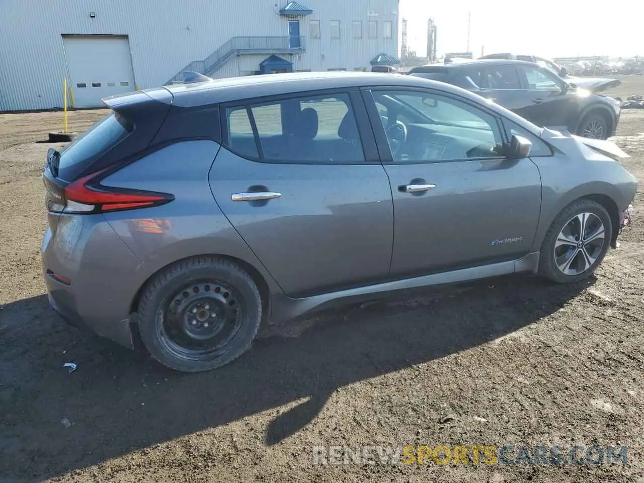 3 fotografías del automóvil dañado 1N4AZ1CP6KC316079 NISSAN LEAF 2019