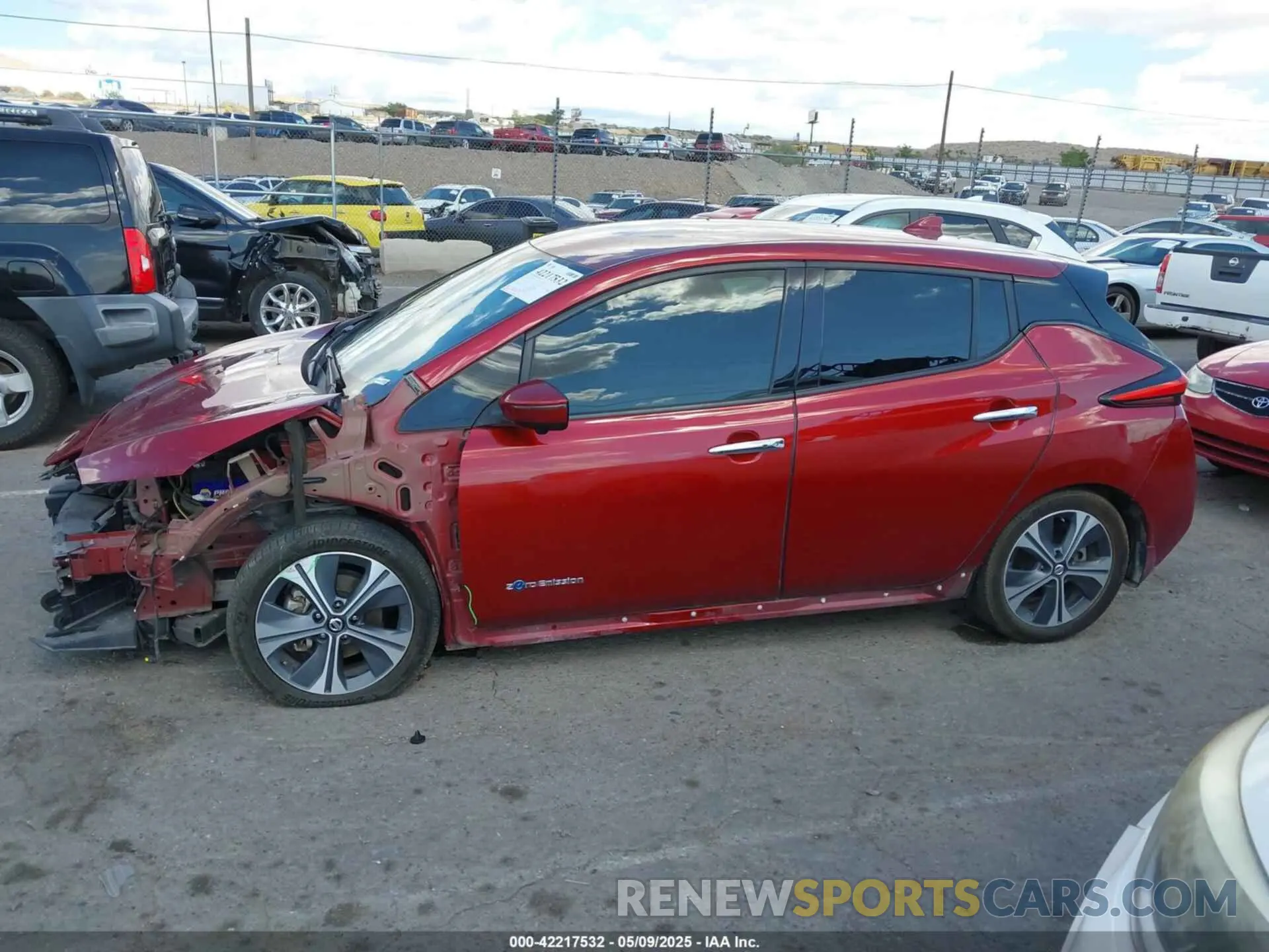 15 fotografías del automóvil dañado 1N4AZ1CP7KC303423 NISSAN LEAF 2019