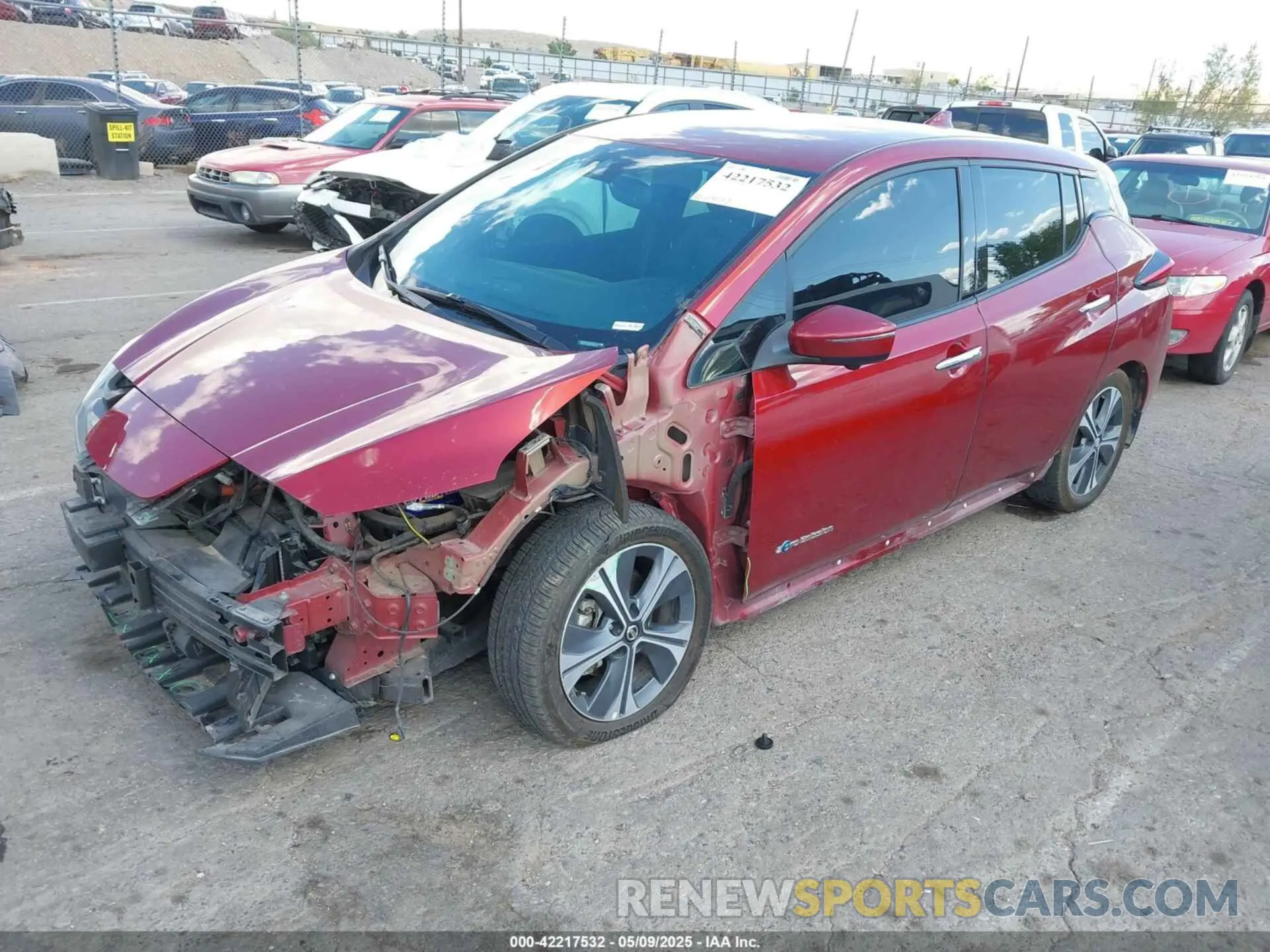2 fotografías del automóvil dañado 1N4AZ1CP7KC303423 NISSAN LEAF 2019