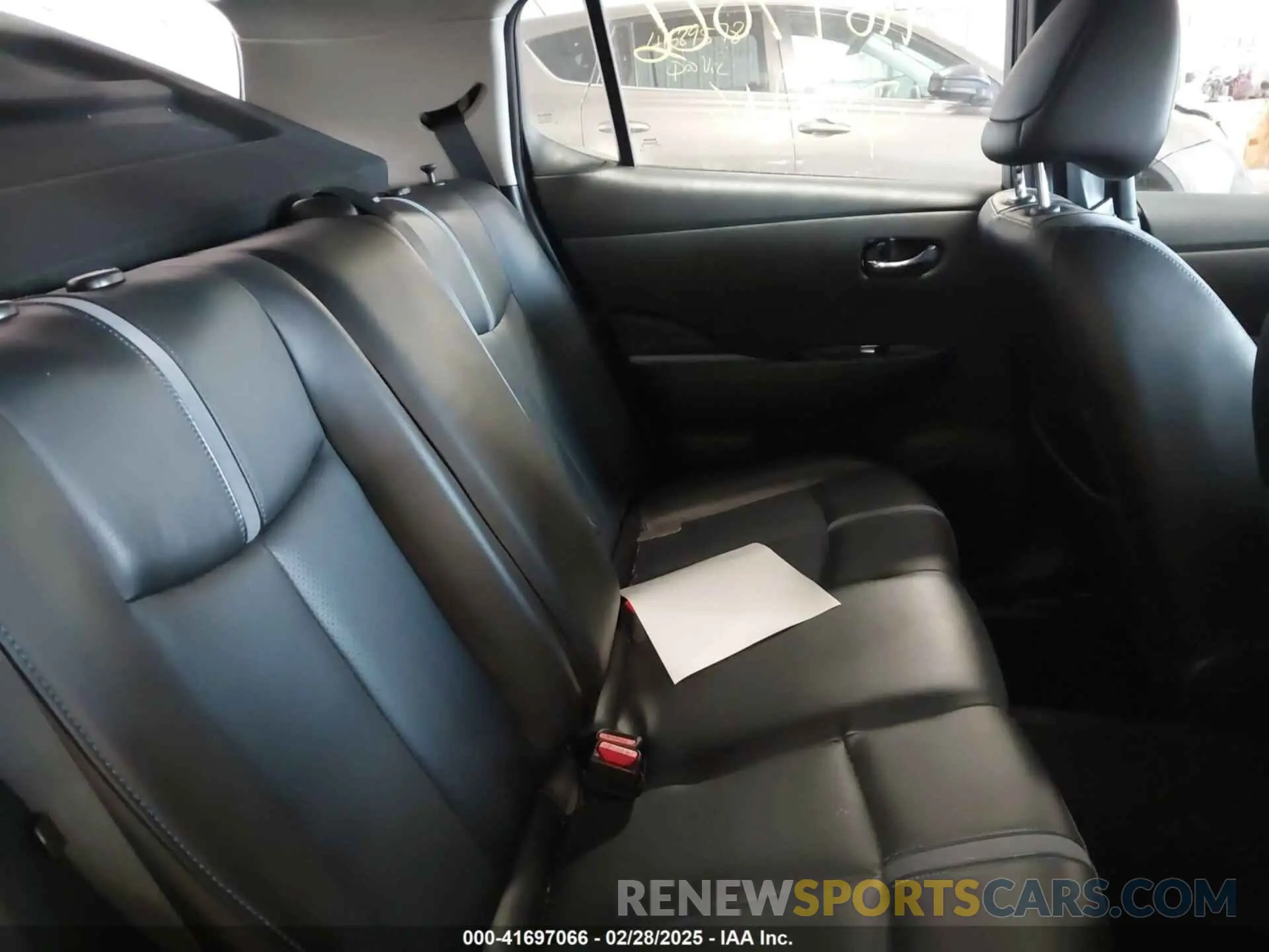 8 fotografías del automóvil dañado 1N4BZ1CP1KC319590 NISSAN LEAF 2019