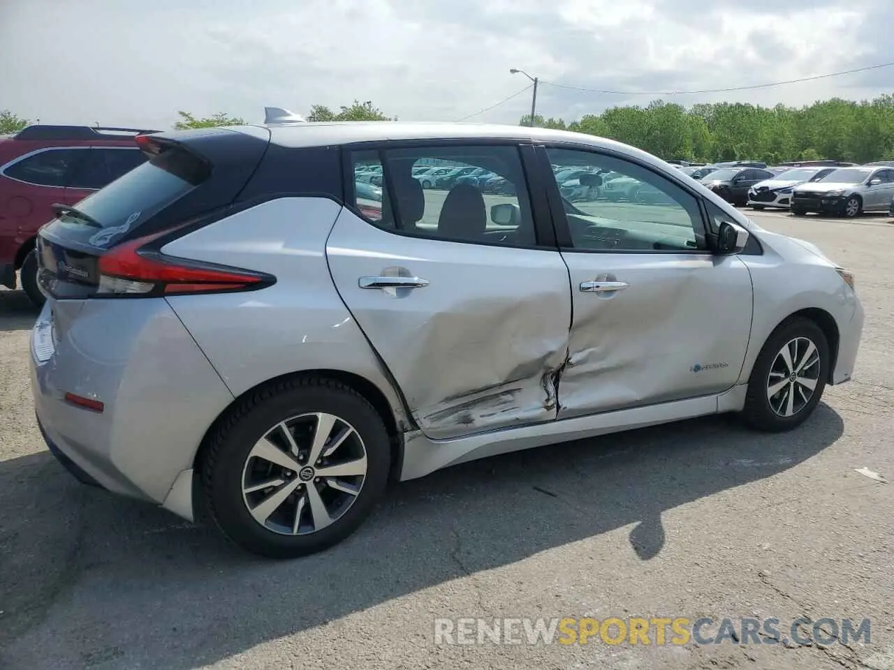 3 fotografías del automóvil dañado 1N4BZ1CP9KC320888 NISSAN LEAF 2019