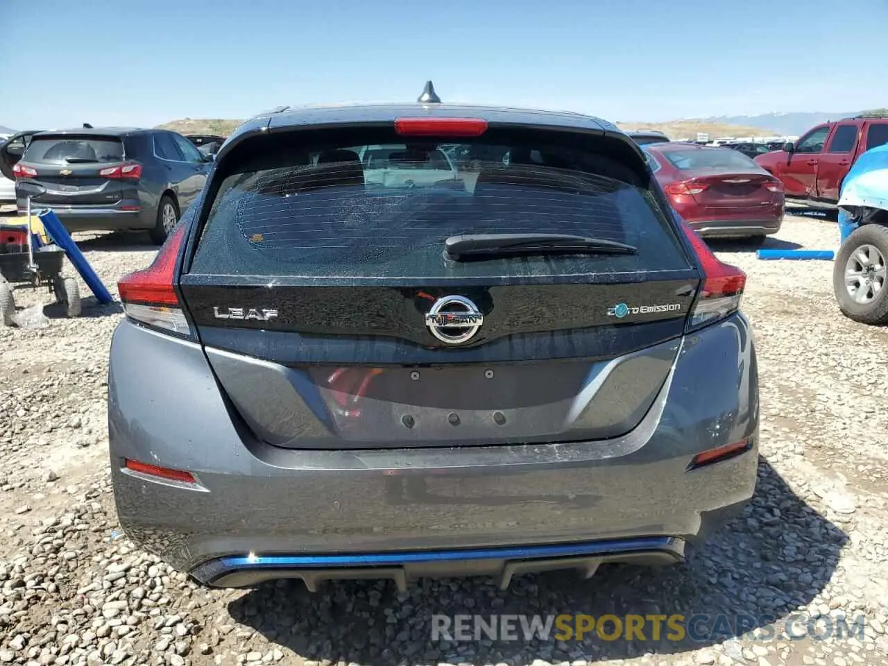 6 fotografías del automóvil dañado 1N4AZ1BP3LC301378 NISSAN LEAF 2020