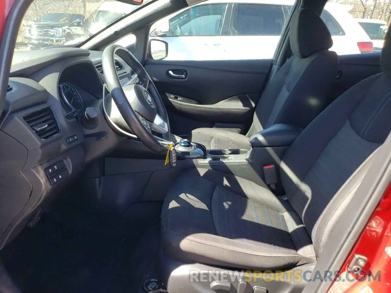 7 fotografías del automóvil dañado 1N4AZ1CP8LC304615 NISSAN LEAF 2020