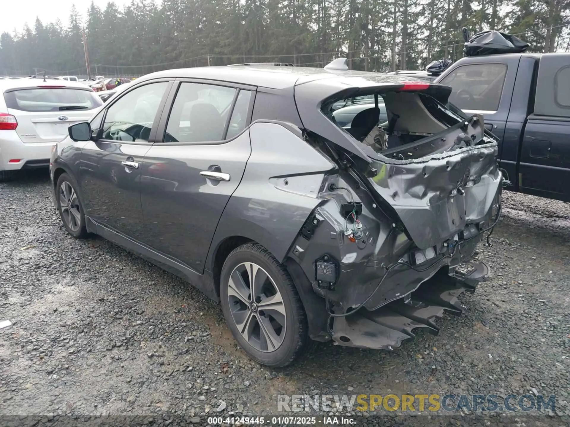 3 fotografías del automóvil dañado 1N4AZ1CPXLC301389 NISSAN LEAF 2020