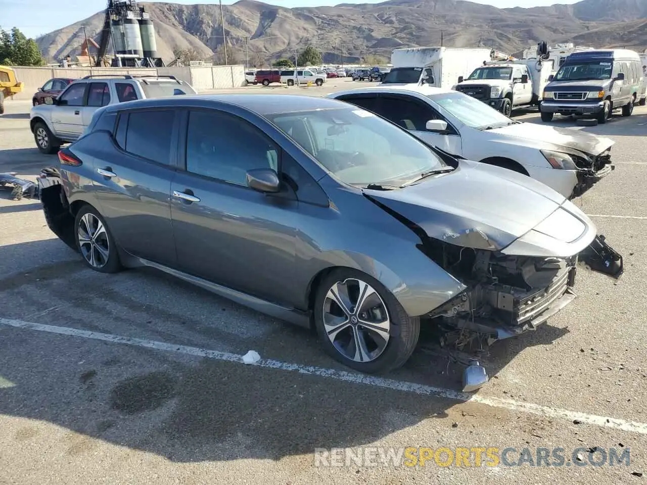4 fotografías del automóvil dañado 1N4AZ1CPXLC306981 NISSAN LEAF 2020