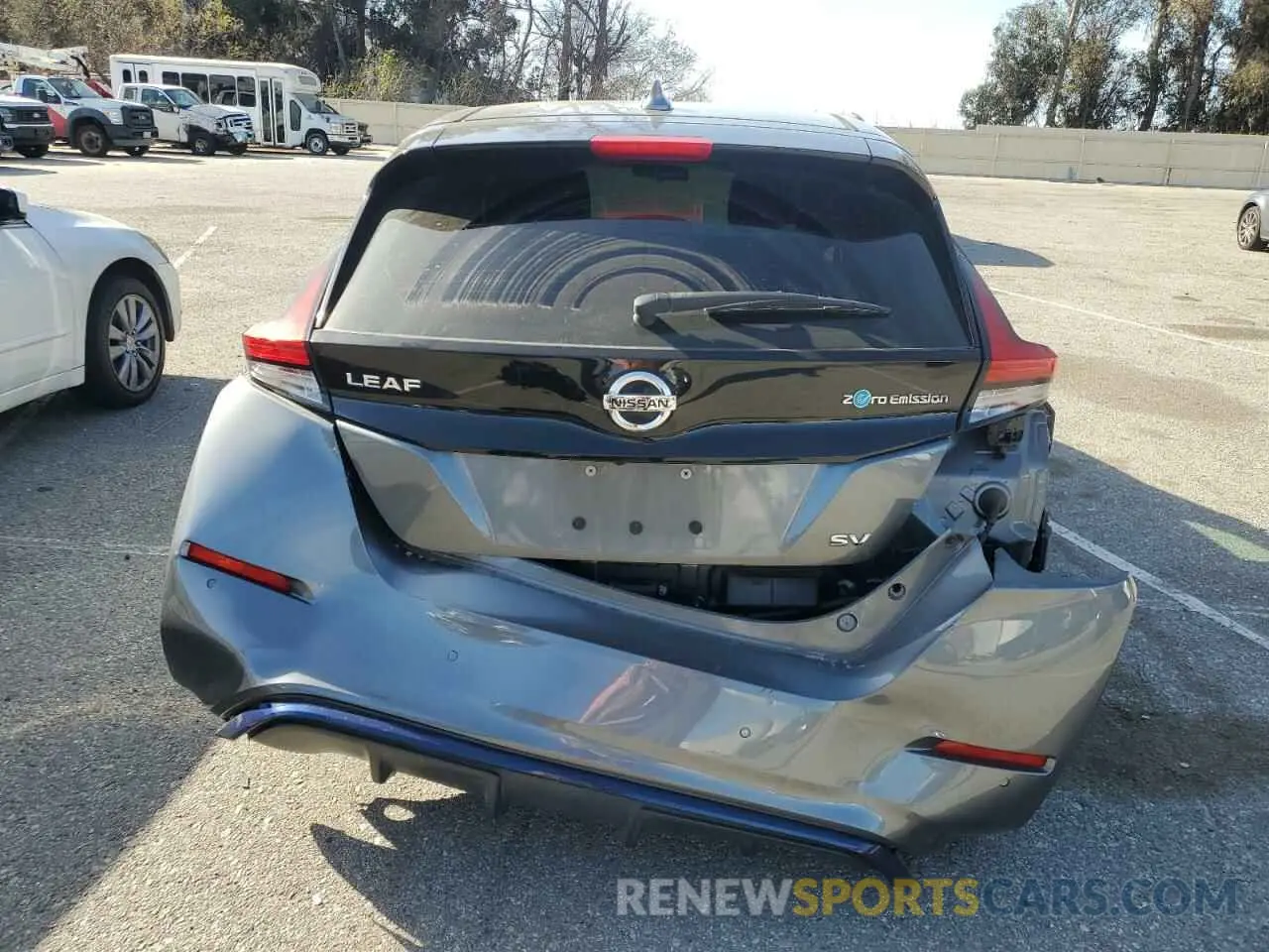 6 fotografías del automóvil dañado 1N4AZ1CPXLC306981 NISSAN LEAF 2020