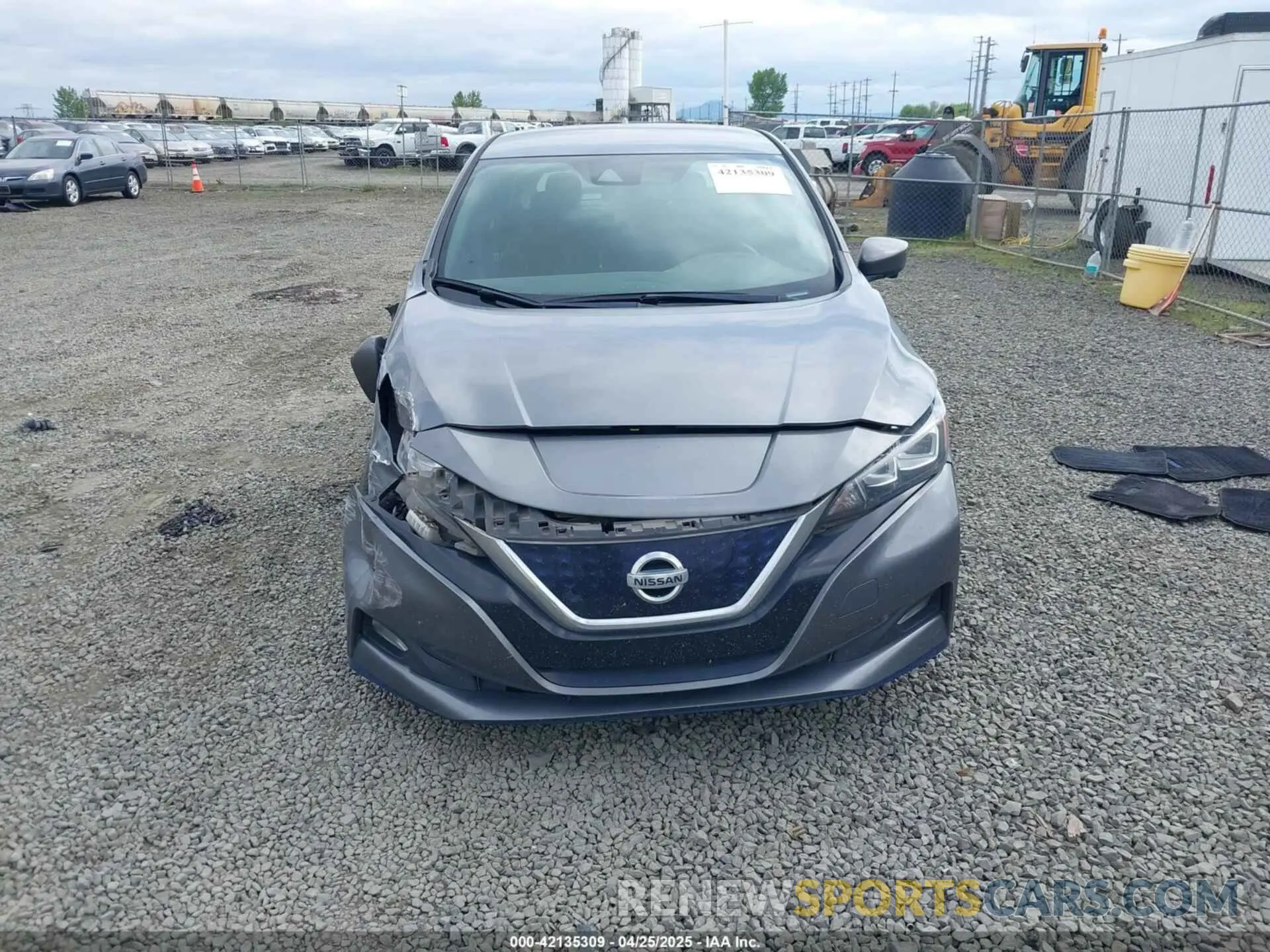 12 fotografías del automóvil dañado 1N4BZ1CP6LC304083 NISSAN LEAF 2020