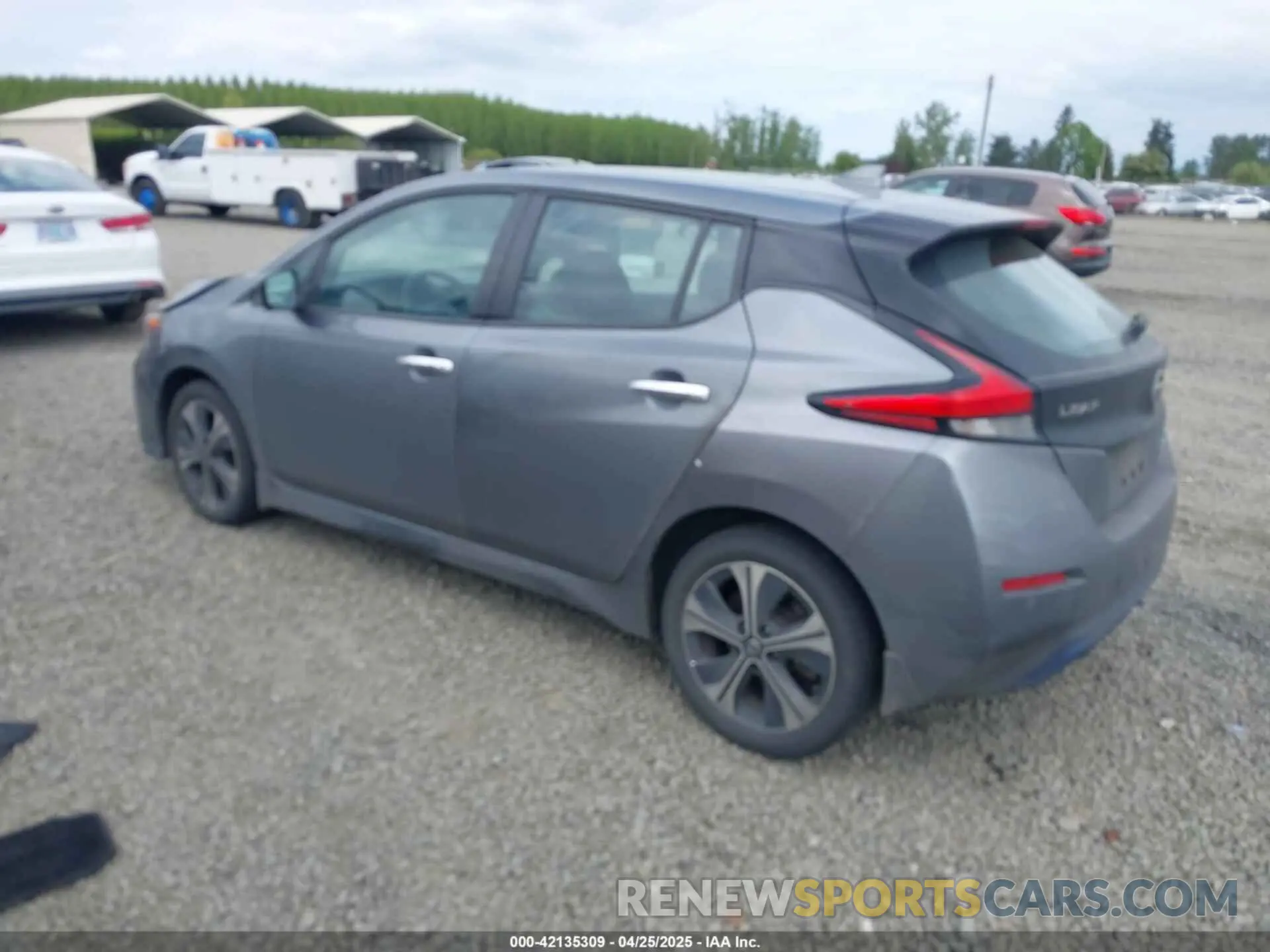 3 fotografías del automóvil dañado 1N4BZ1CP6LC304083 NISSAN LEAF 2020