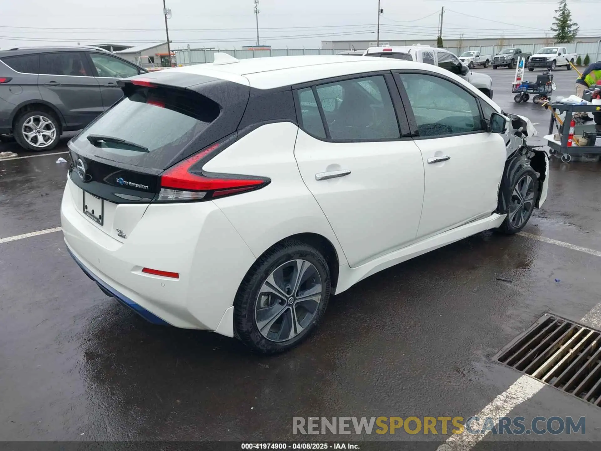4 fotografías del automóvil dañado 1N4BZ1DP1LC310517 NISSAN LEAF 2020