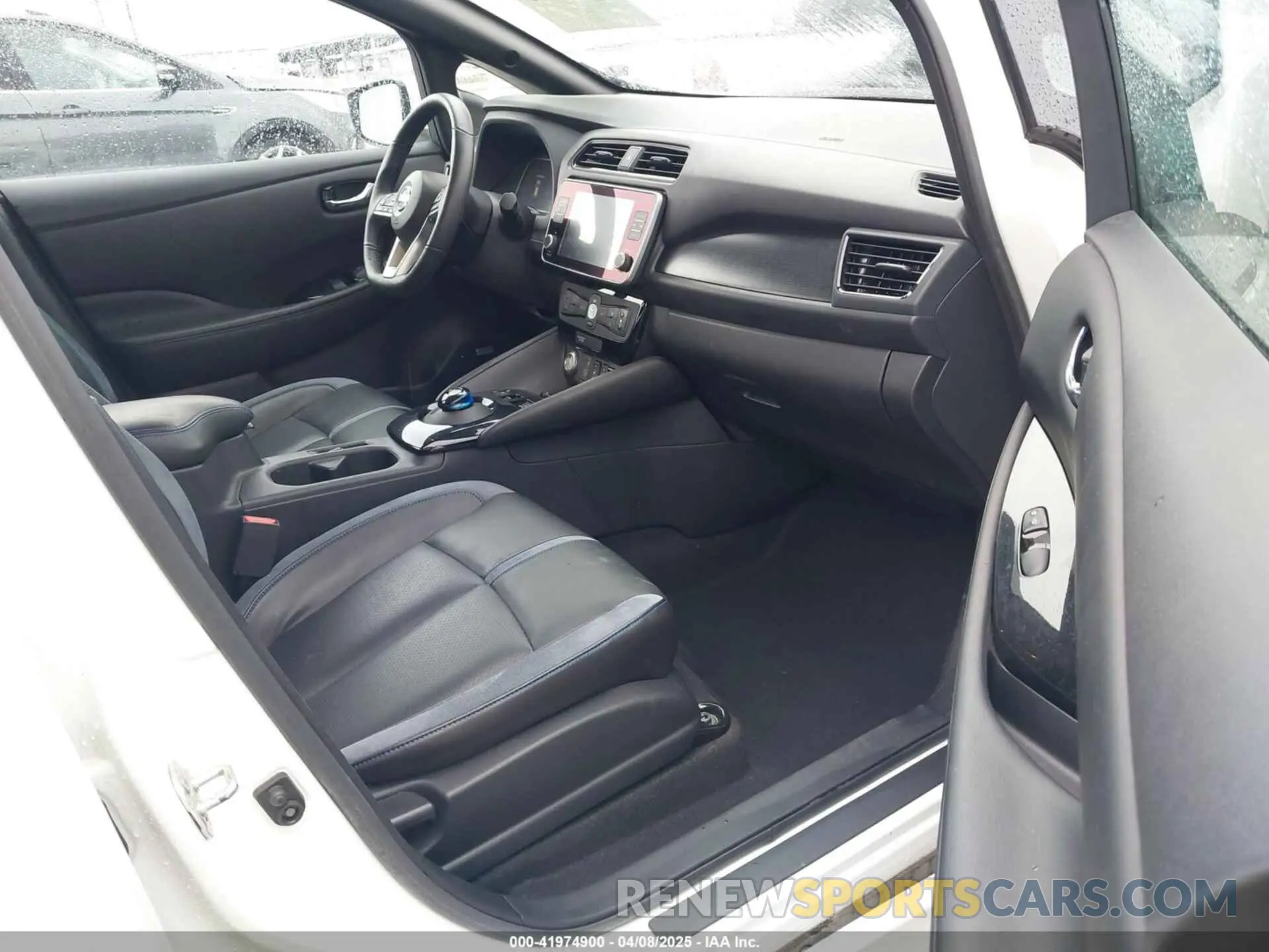5 fotografías del automóvil dañado 1N4BZ1DP1LC310517 NISSAN LEAF 2020