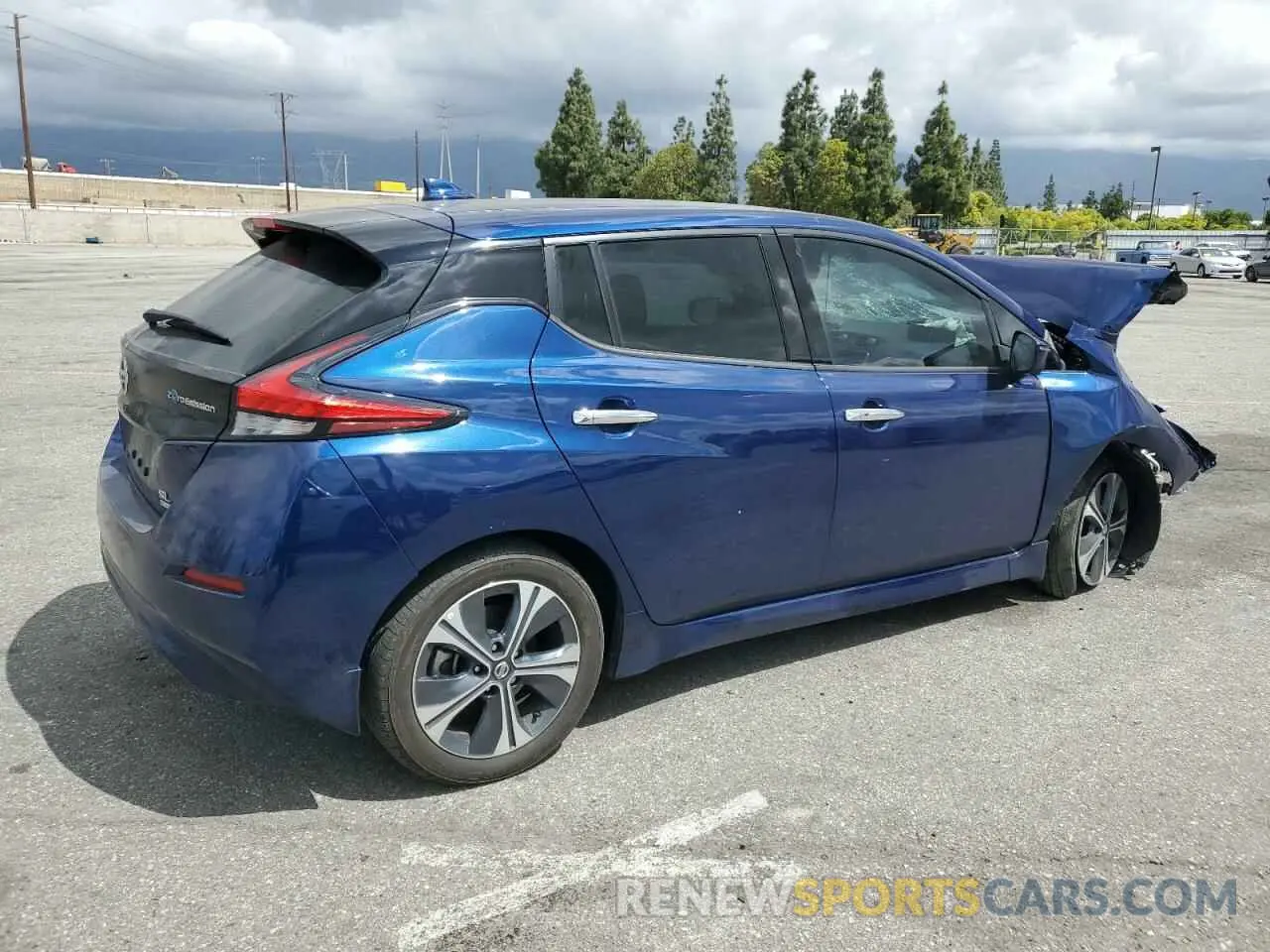 3 fotografías del automóvil dañado 1N4BZ1DP9LC309339 NISSAN LEAF 2020