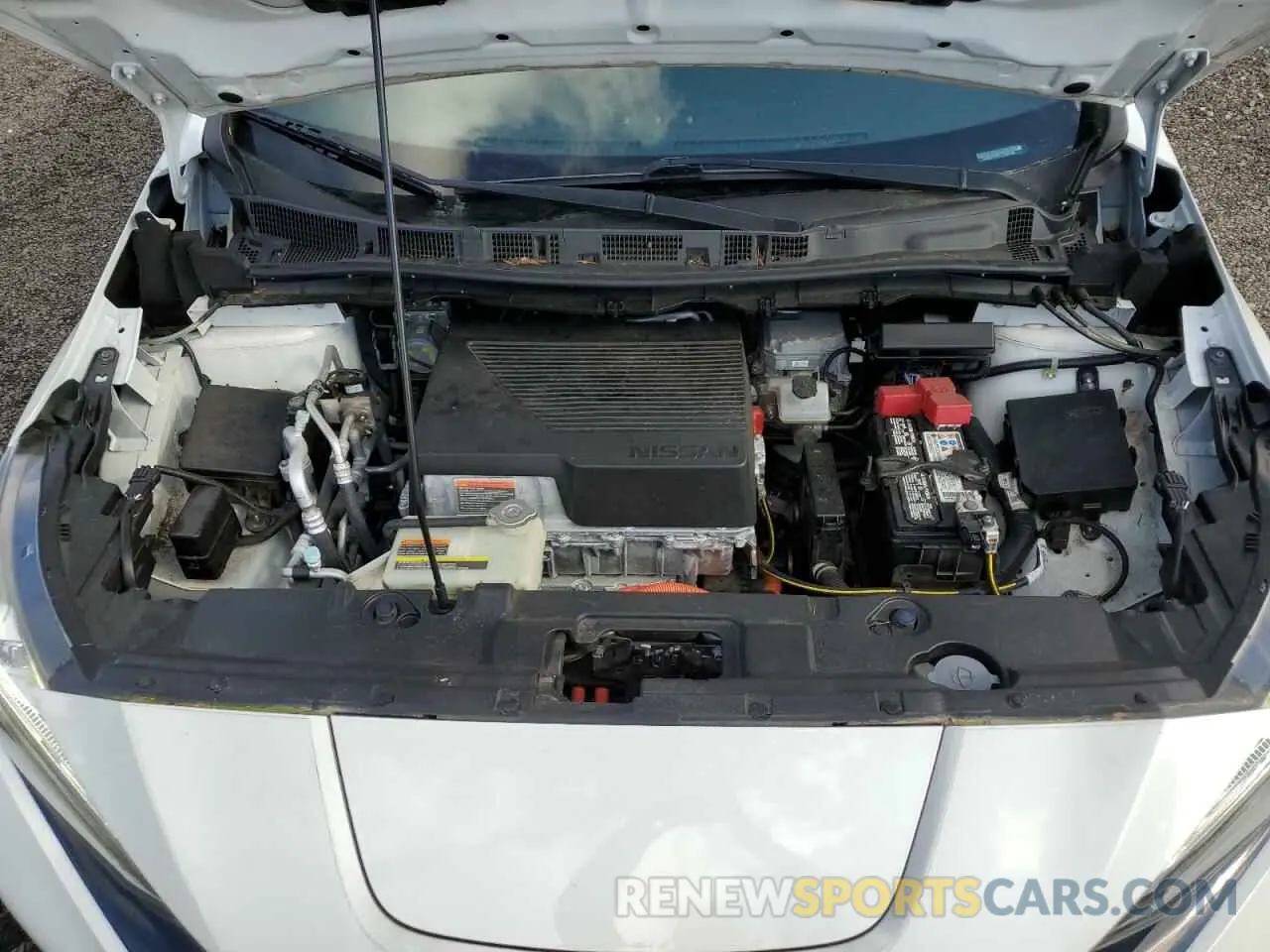 11 fotografías del automóvil dañado 1N4BZ1DPXLC300388 NISSAN LEAF 2020