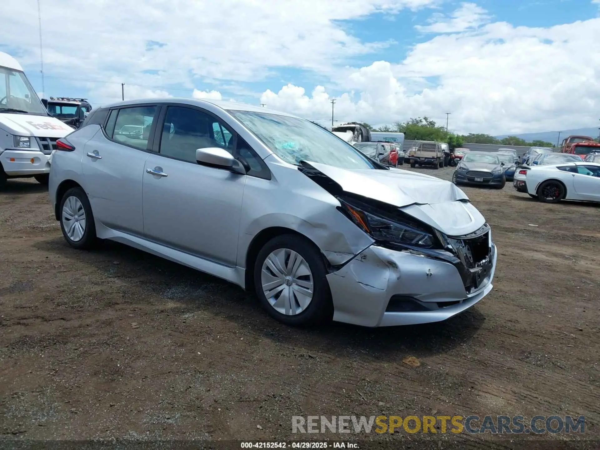 1 fotografías del automóvil dañado 1N4AZ1BV1MC554277 NISSAN LEAF 2021