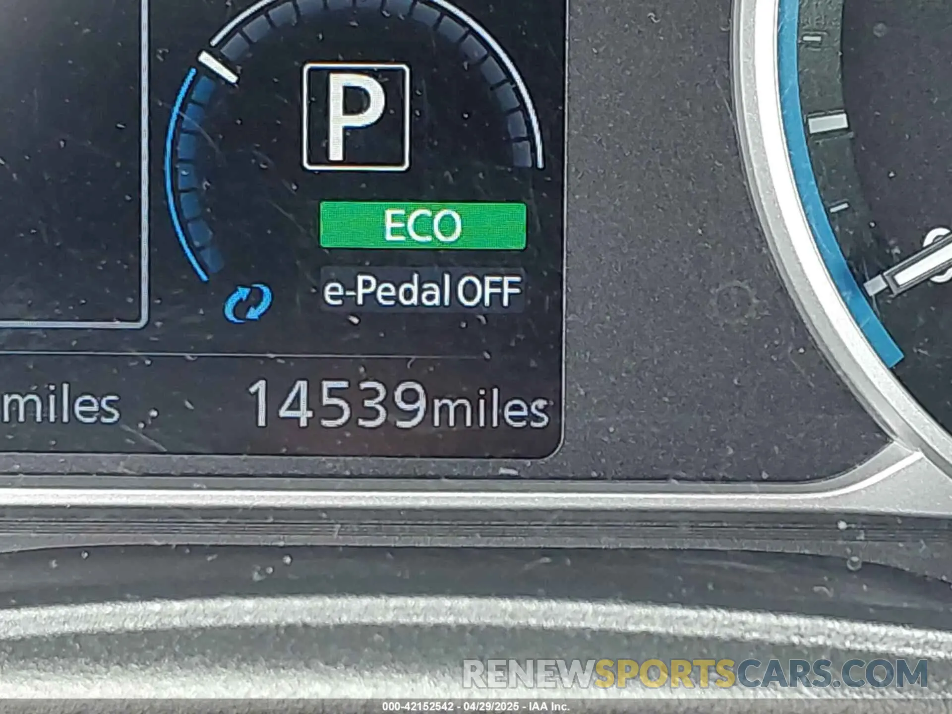 15 fotografías del automóvil dañado 1N4AZ1BV1MC554277 NISSAN LEAF 2021