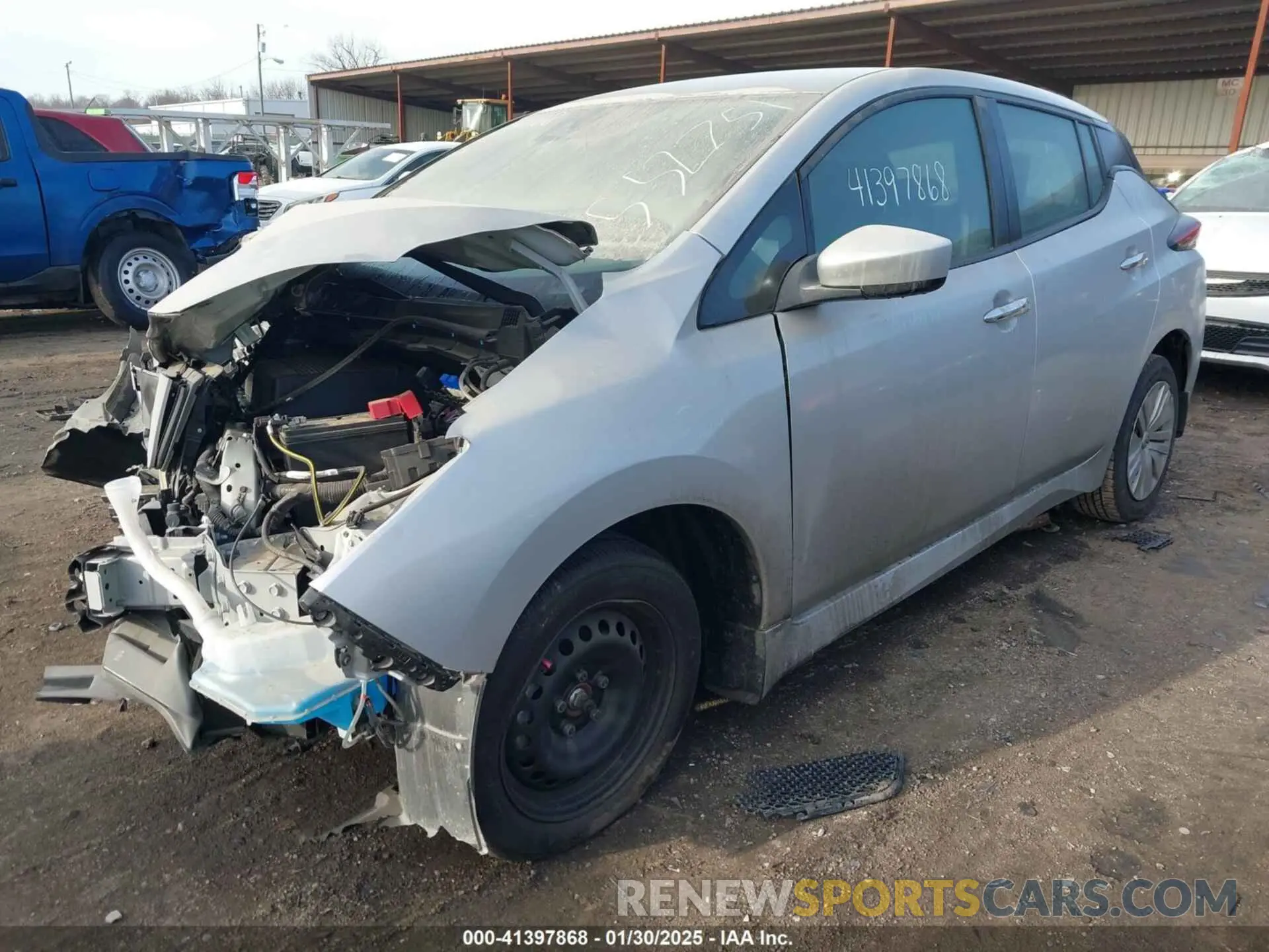 2 fotografías del automóvil dañado 1N4AZ1BV4MC552751 NISSAN LEAF 2021