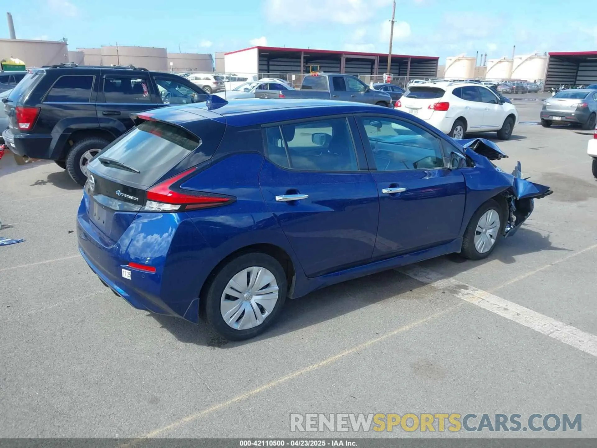 4 fotografías del automóvil dañado 1N4AZ1BV9MC554222 NISSAN LEAF 2021