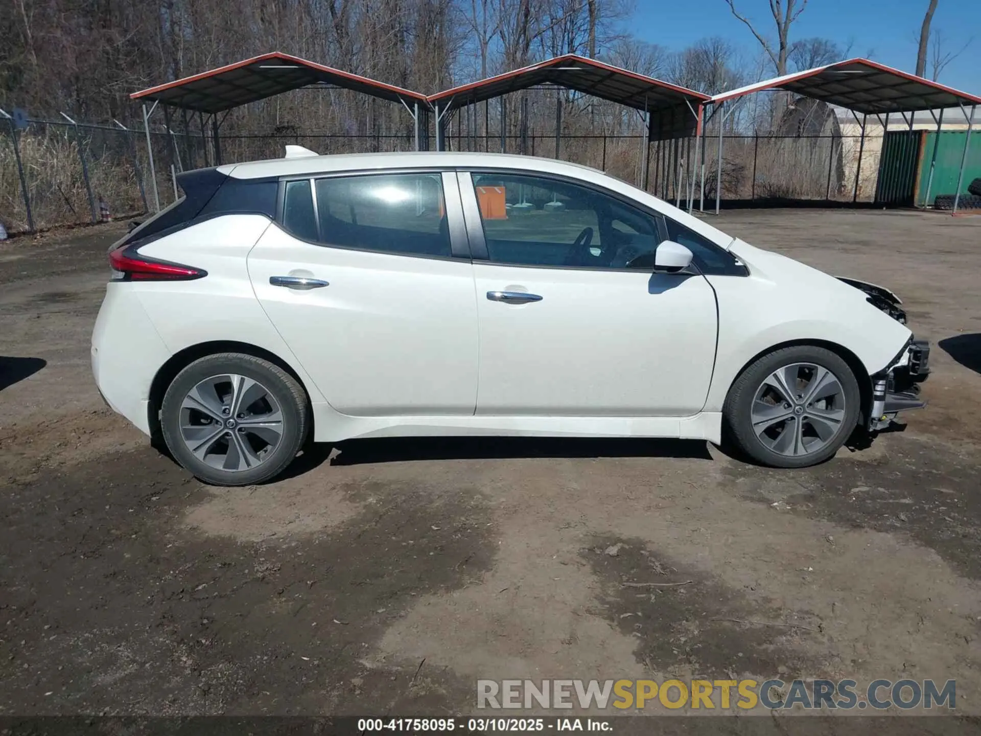 14 fotografías del automóvil dañado 1N4AZ1CV8MC556168 NISSAN LEAF 2021
