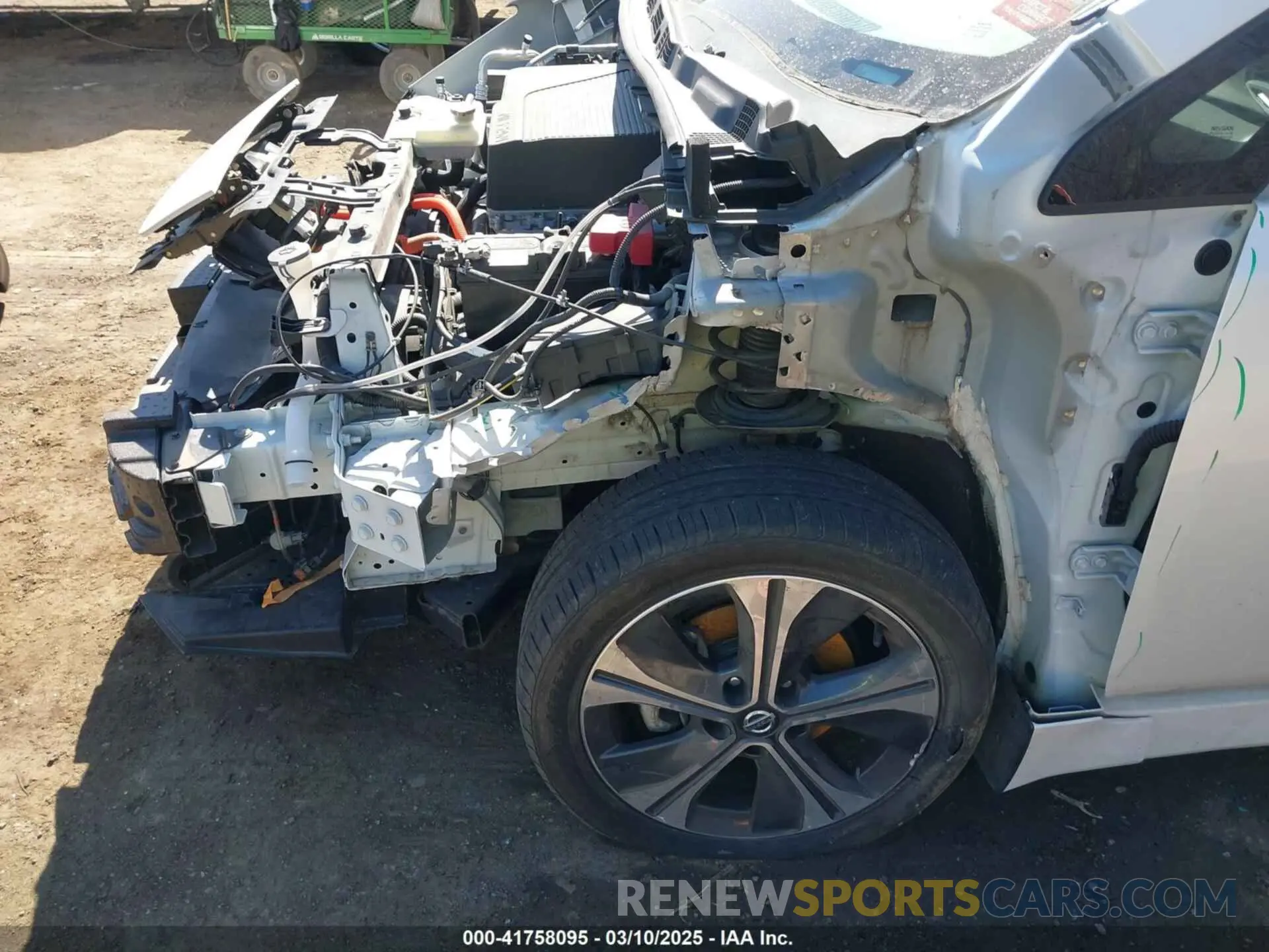 19 fotografías del automóvil dañado 1N4AZ1CV8MC556168 NISSAN LEAF 2021